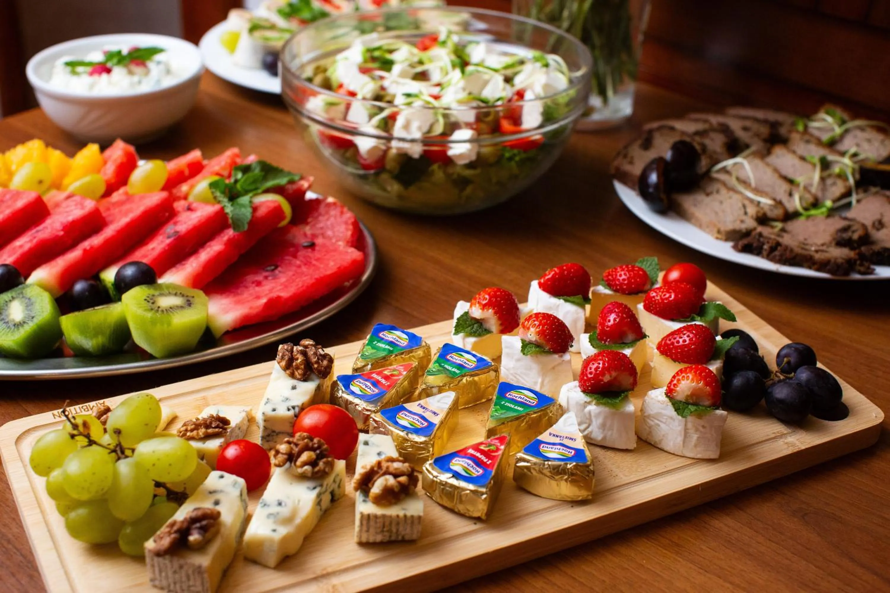 Food and drinks in David Boutique ApartHotel