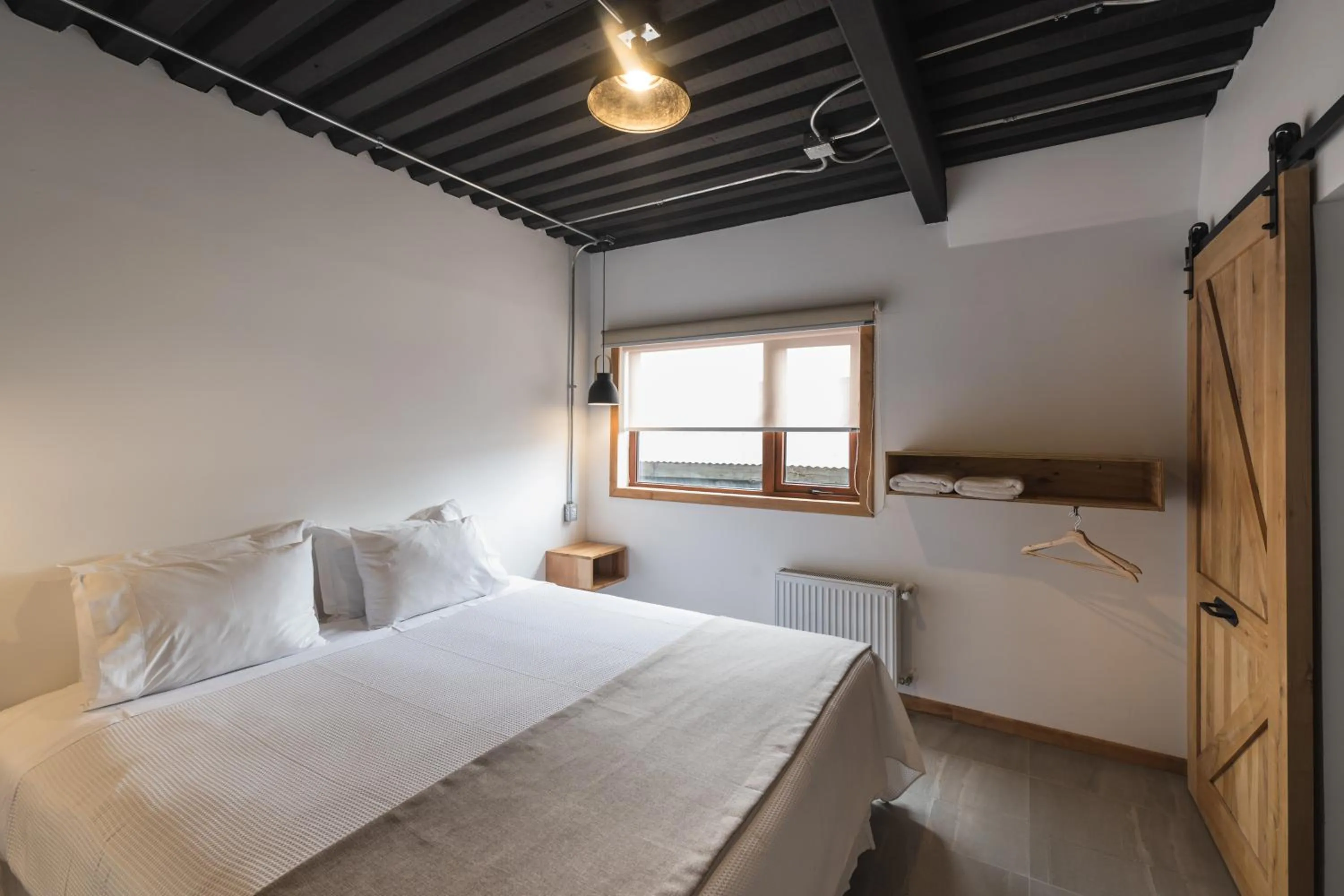 Bedroom, Bed in Hotel Big Sur