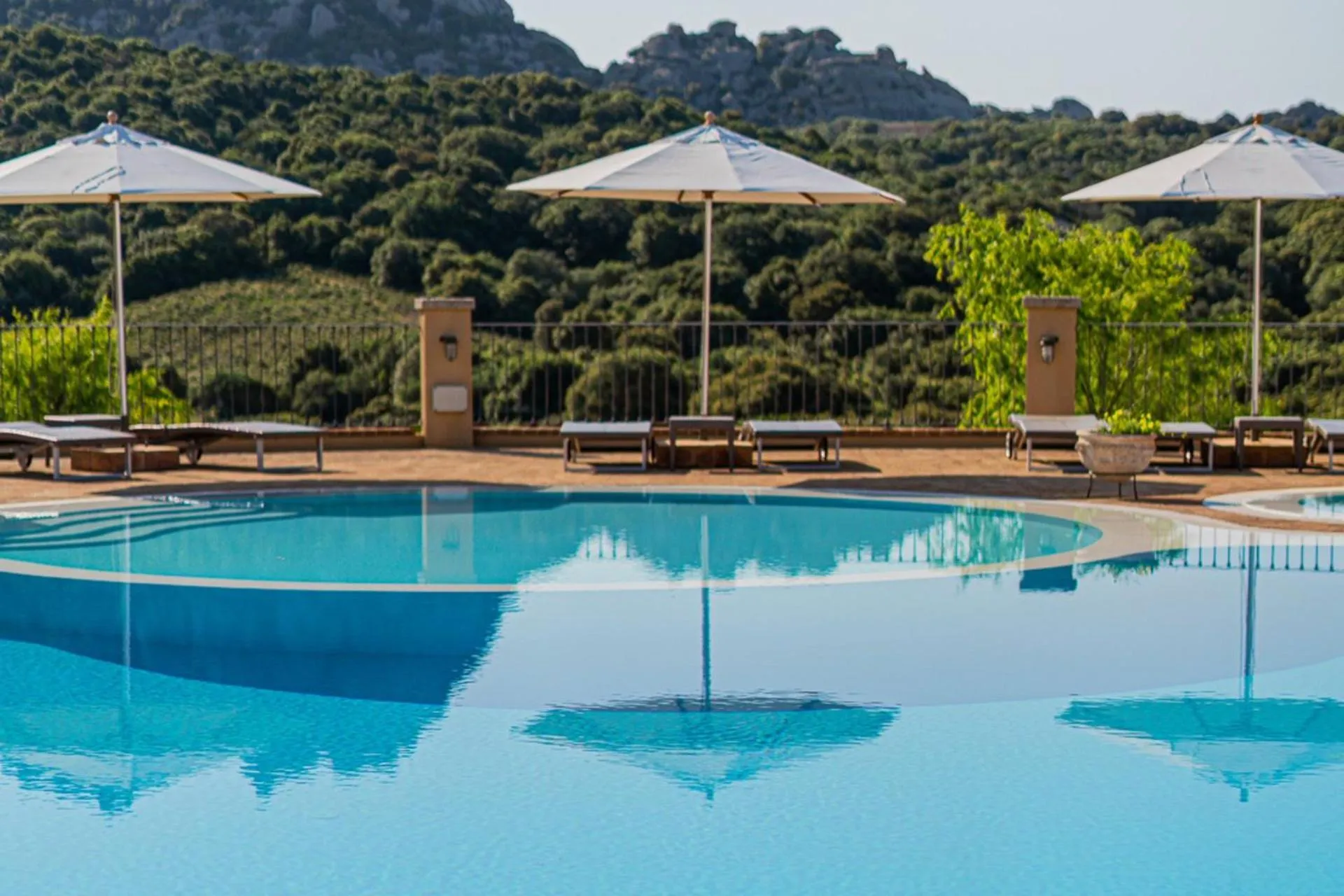 Swimming pool in Felix Hotels - Country Resort Parco degli Ulivi