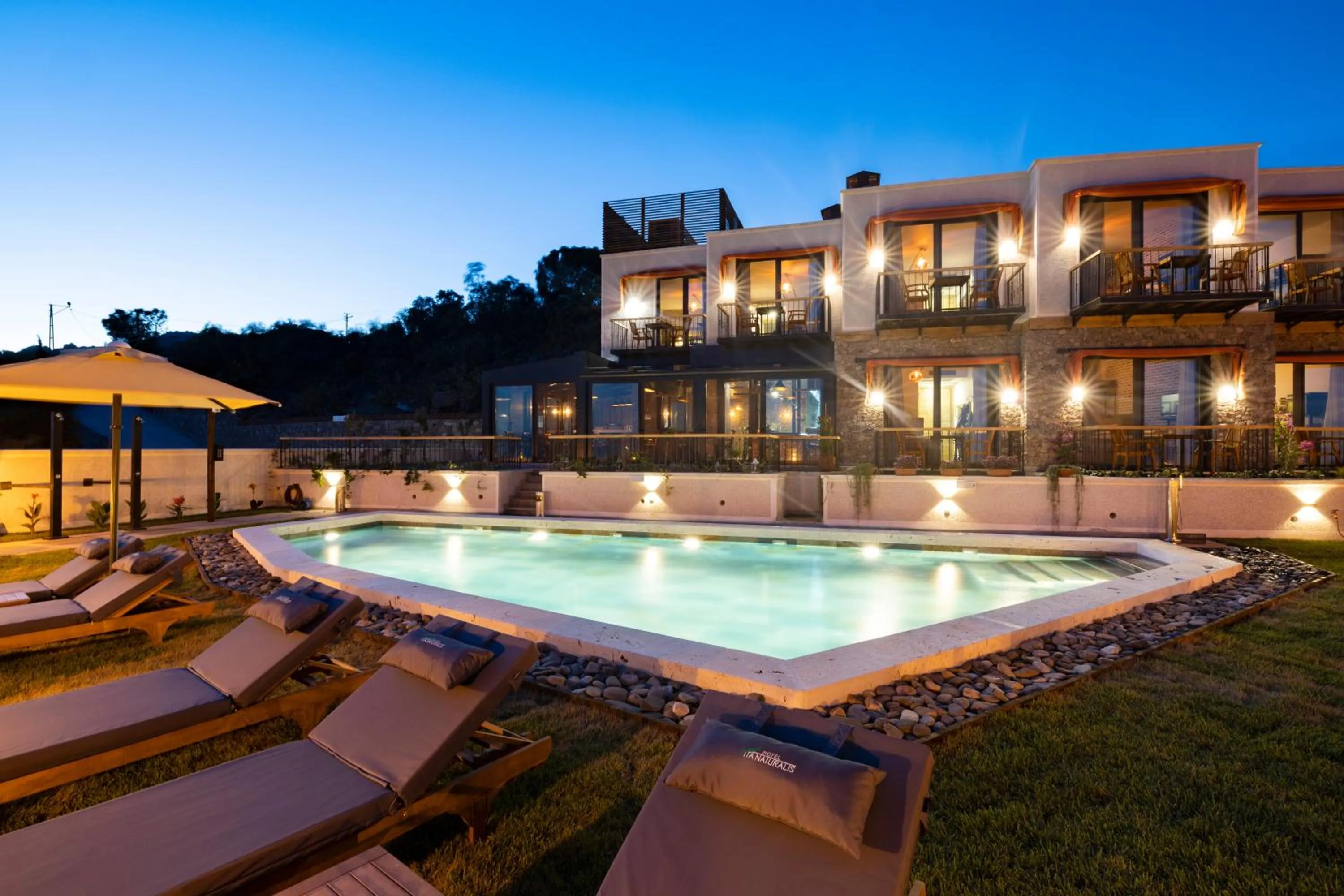 Property building in Hotel Vita Naturalis