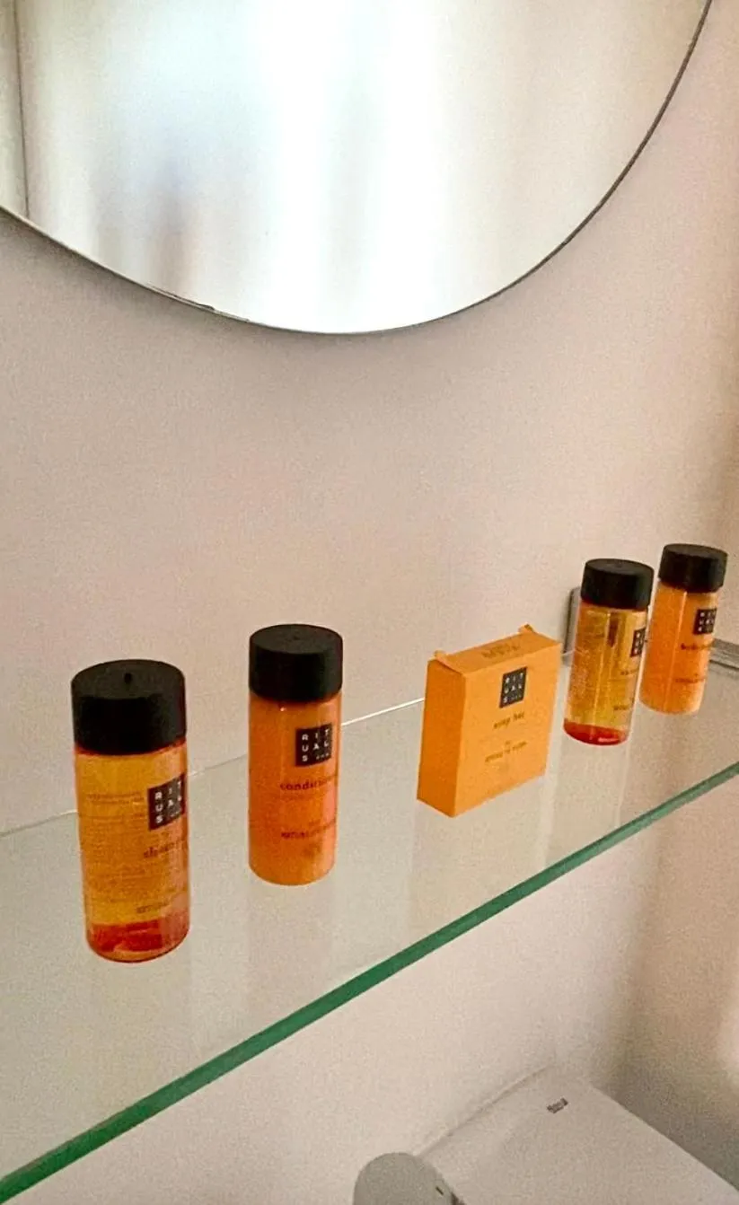 Bathroom in Balcomie Links Hotel