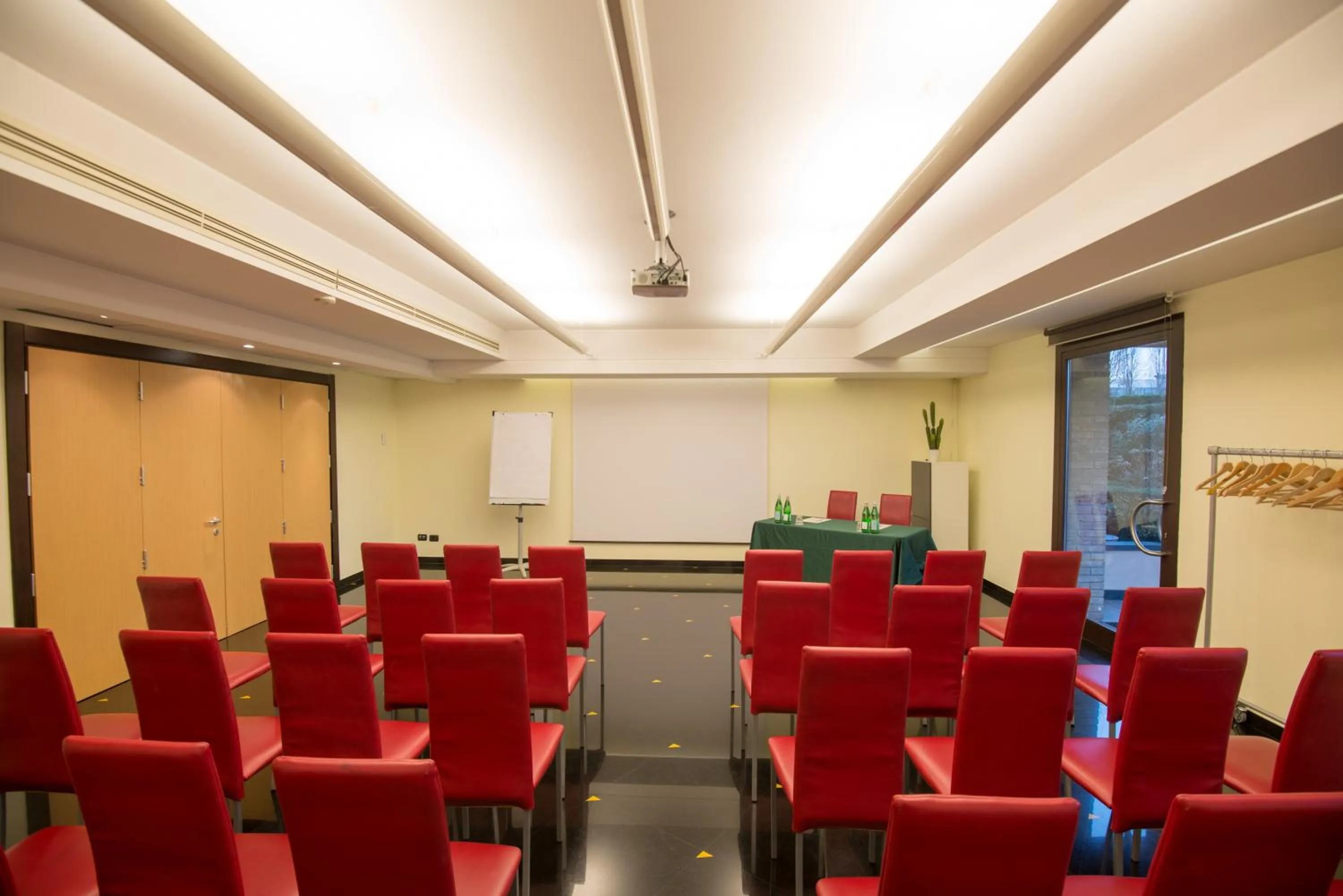 Meeting/conference room in As Hotel Cambiago
