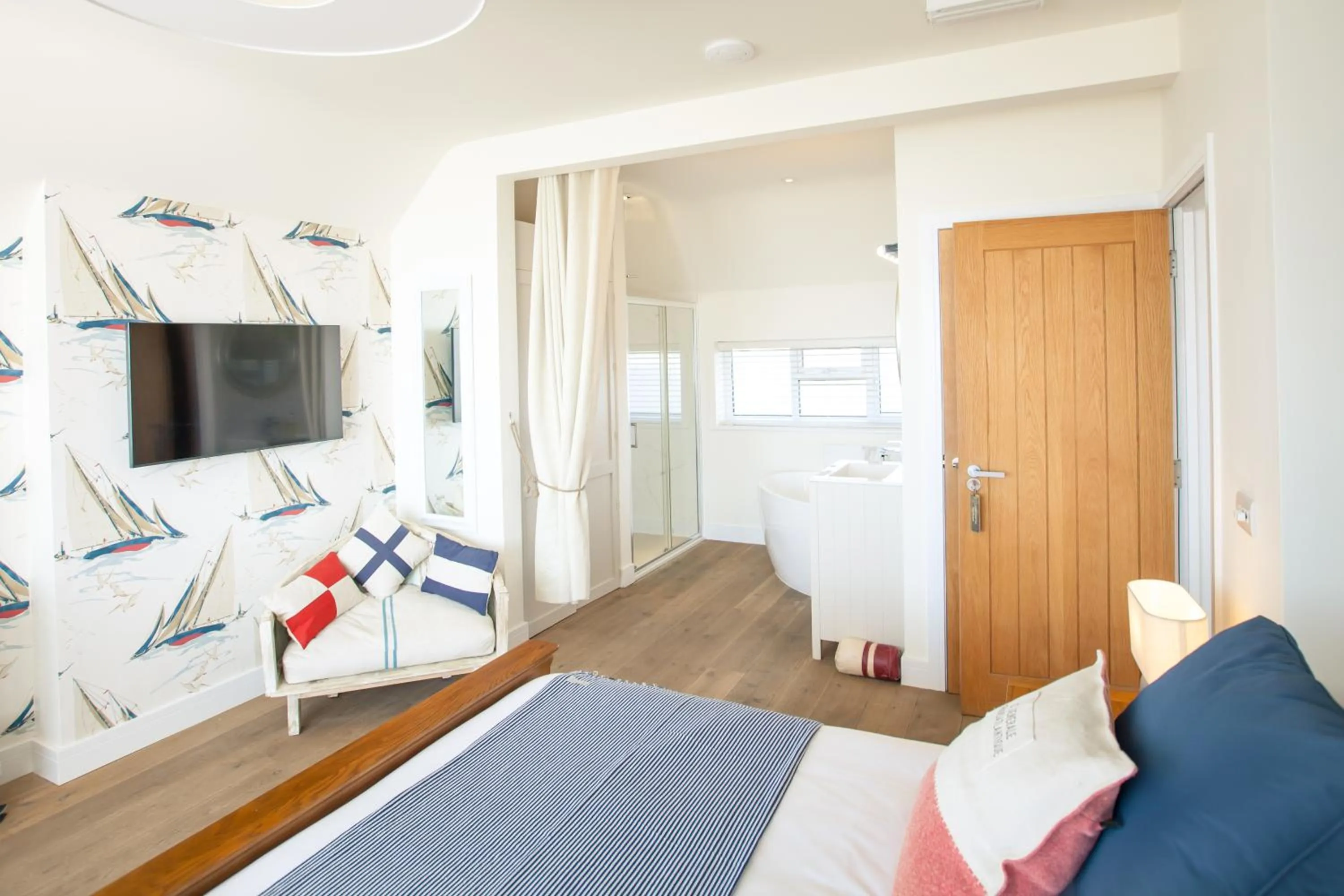 Bed in The Beach Escapes