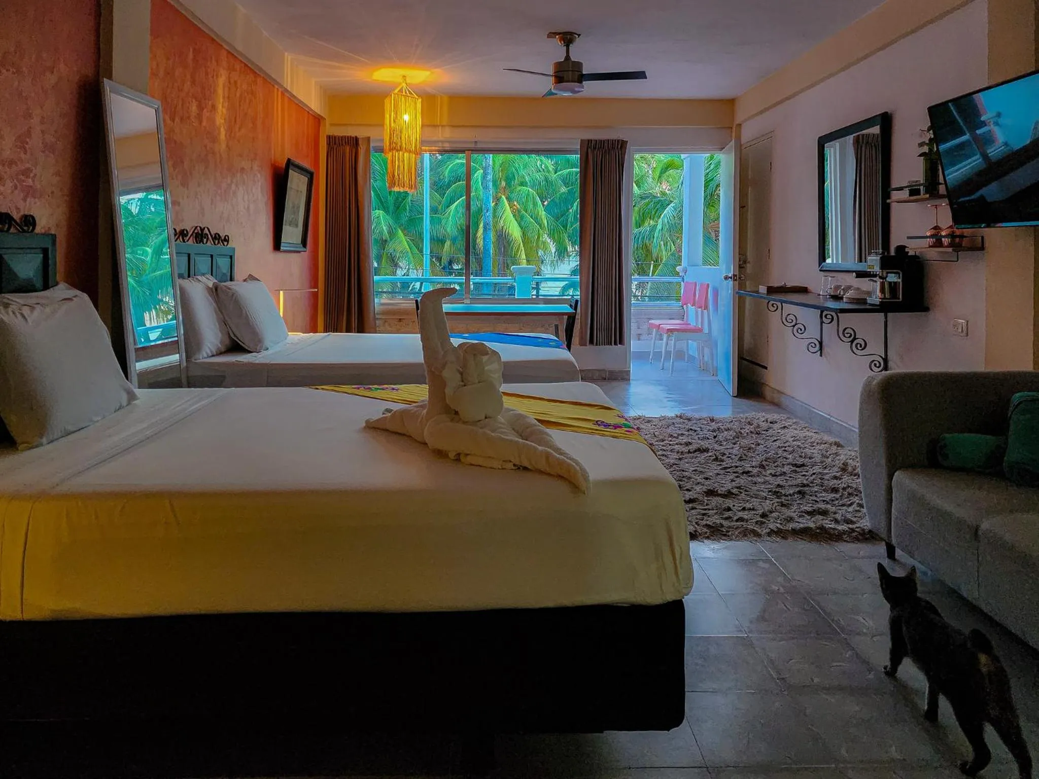 Photo of the whole room, Bed in Antillas