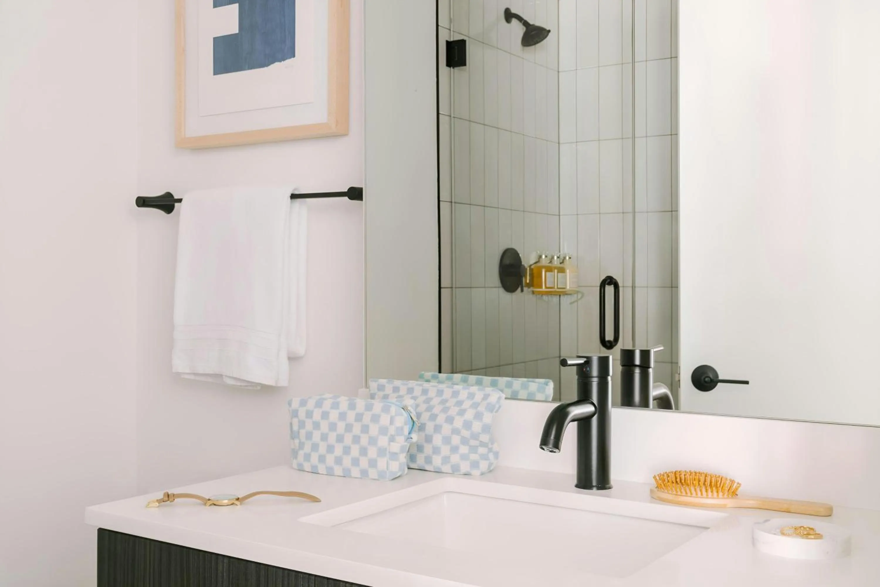 Bathroom in Sonder by Marriott Bonvoy The Opal Apartments River North