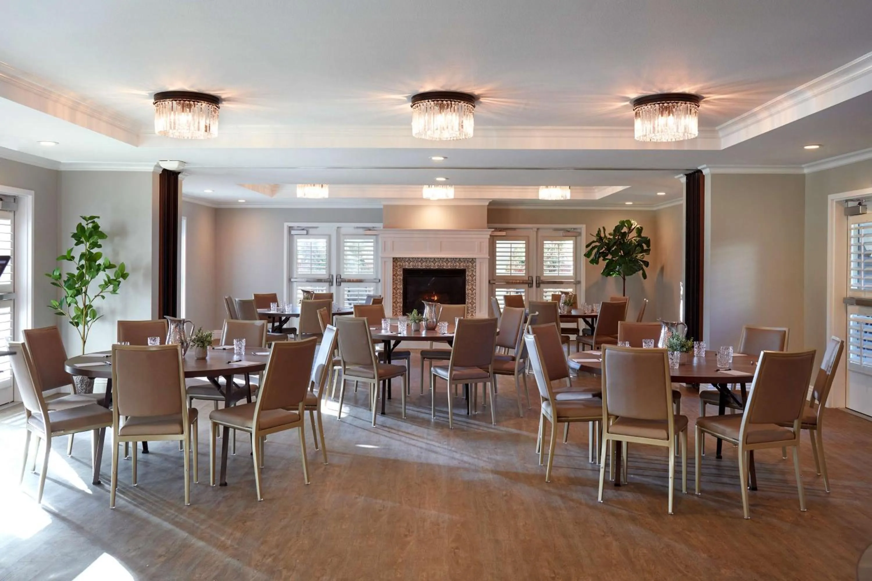 Meeting/conference room in The Lodge at Healdsburg, Tapestry Collection by Hilton