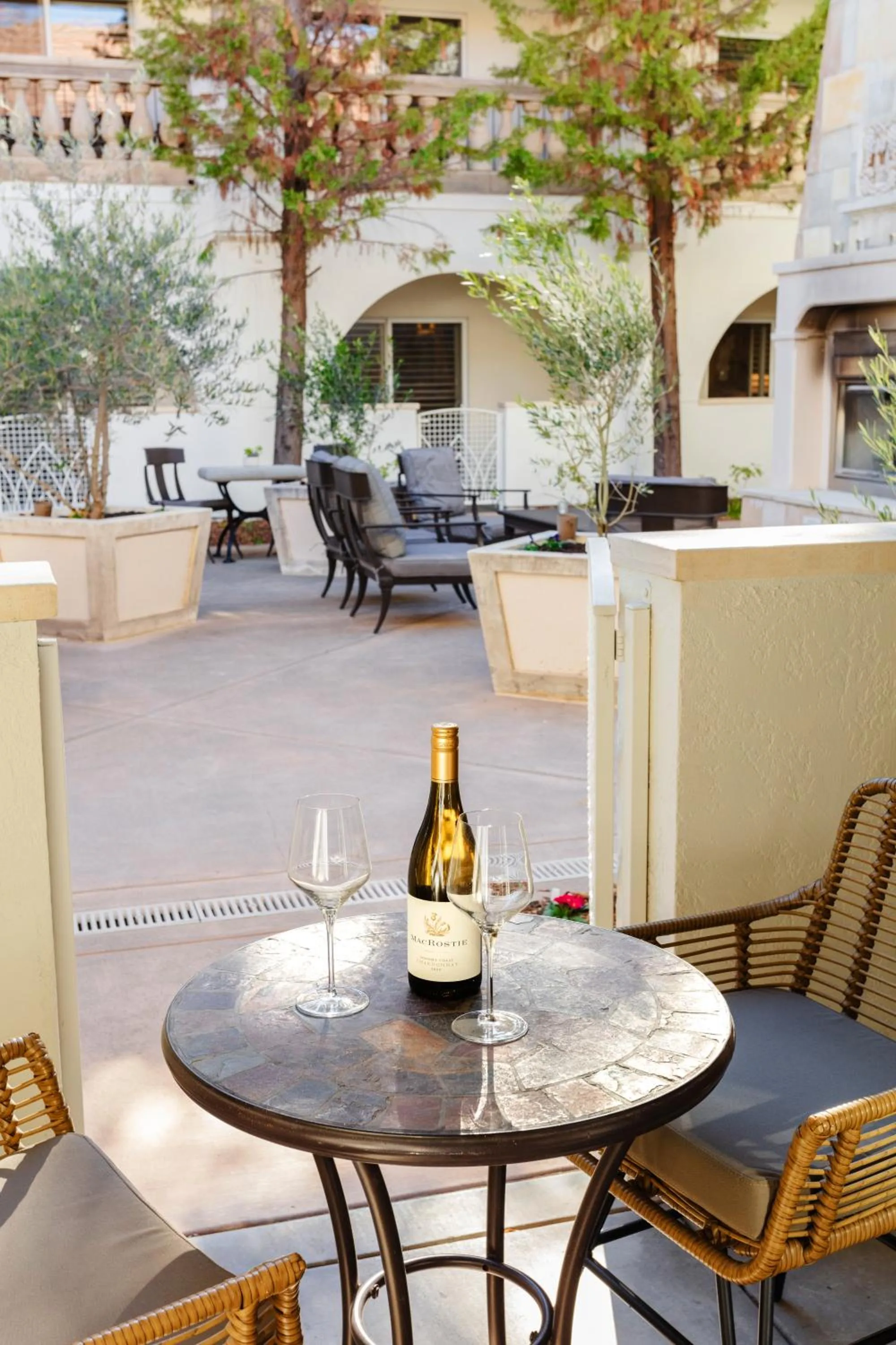 Patio in The Lodge at Healdsburg, Tapestry Collection by Hilton