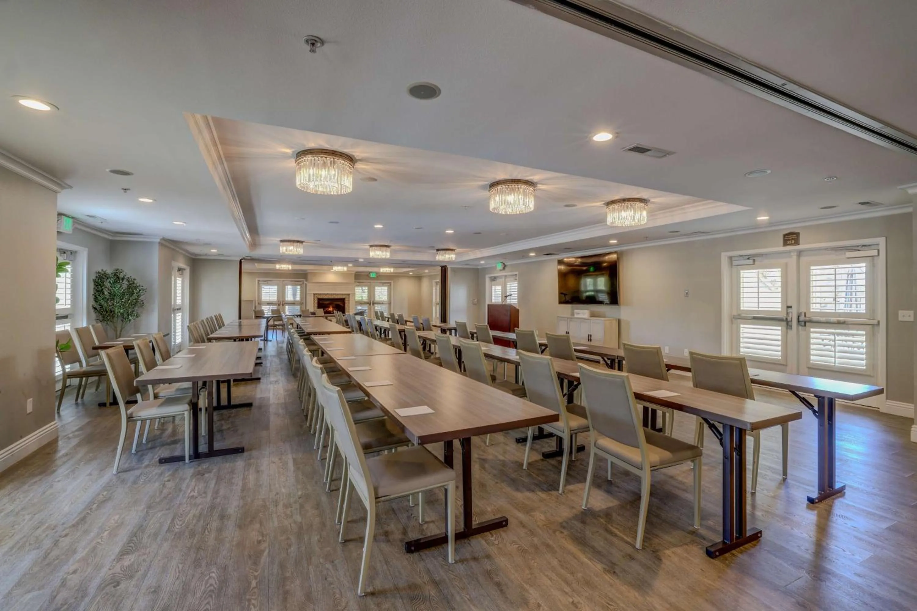 Meeting/conference room in The Lodge at Healdsburg, Tapestry Collection by Hilton