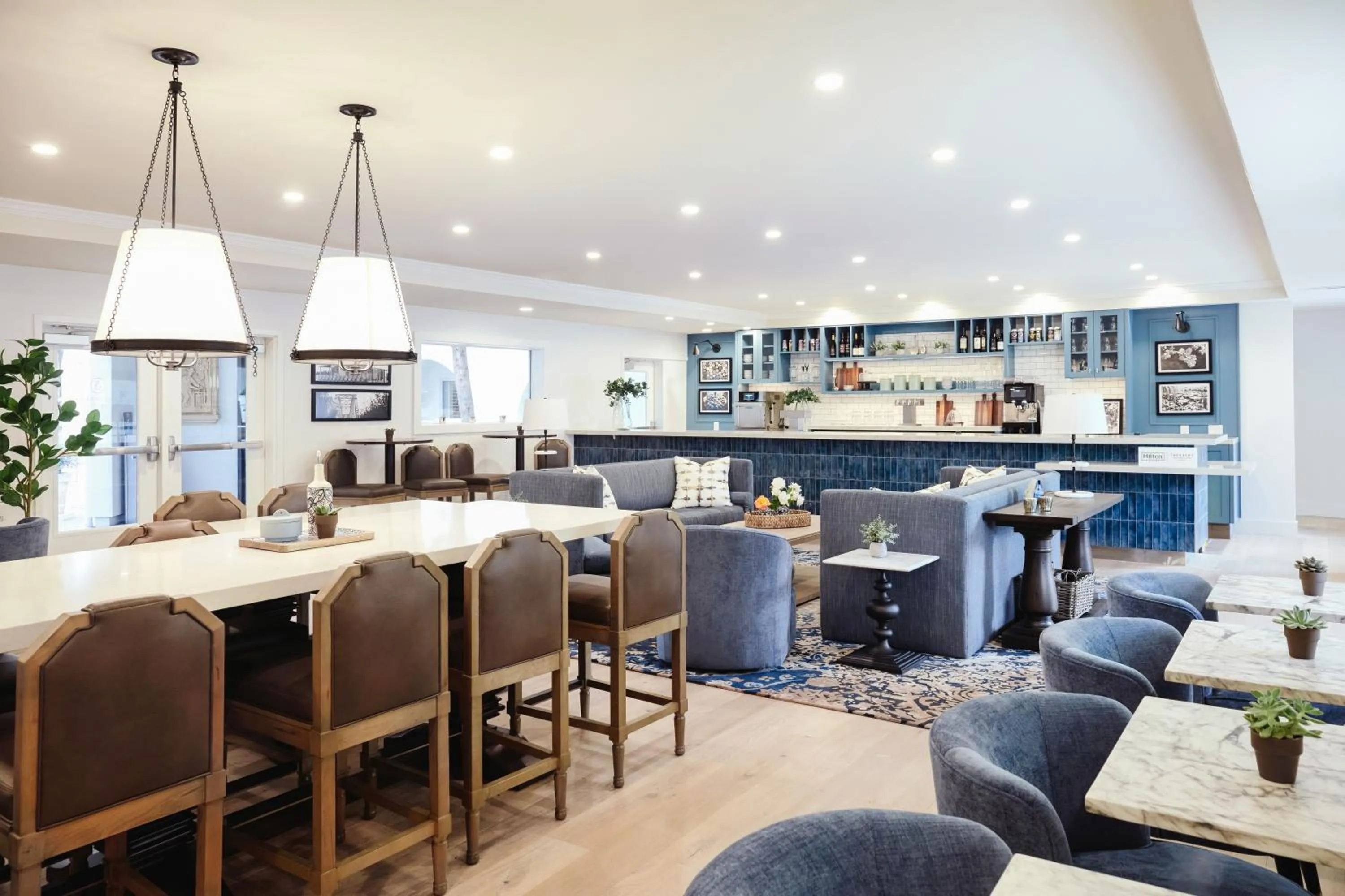 Restaurant/places to eat in The Lodge at Healdsburg, Tapestry Collection by Hilton