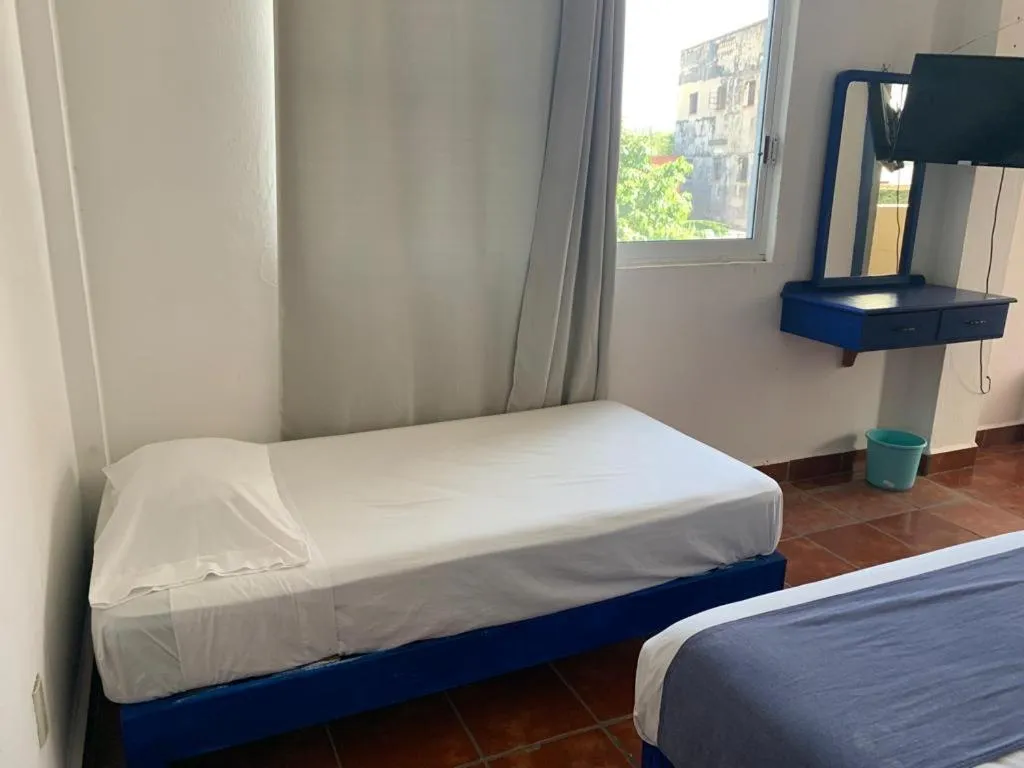 Bed in MayFlower Hotel & Hostal