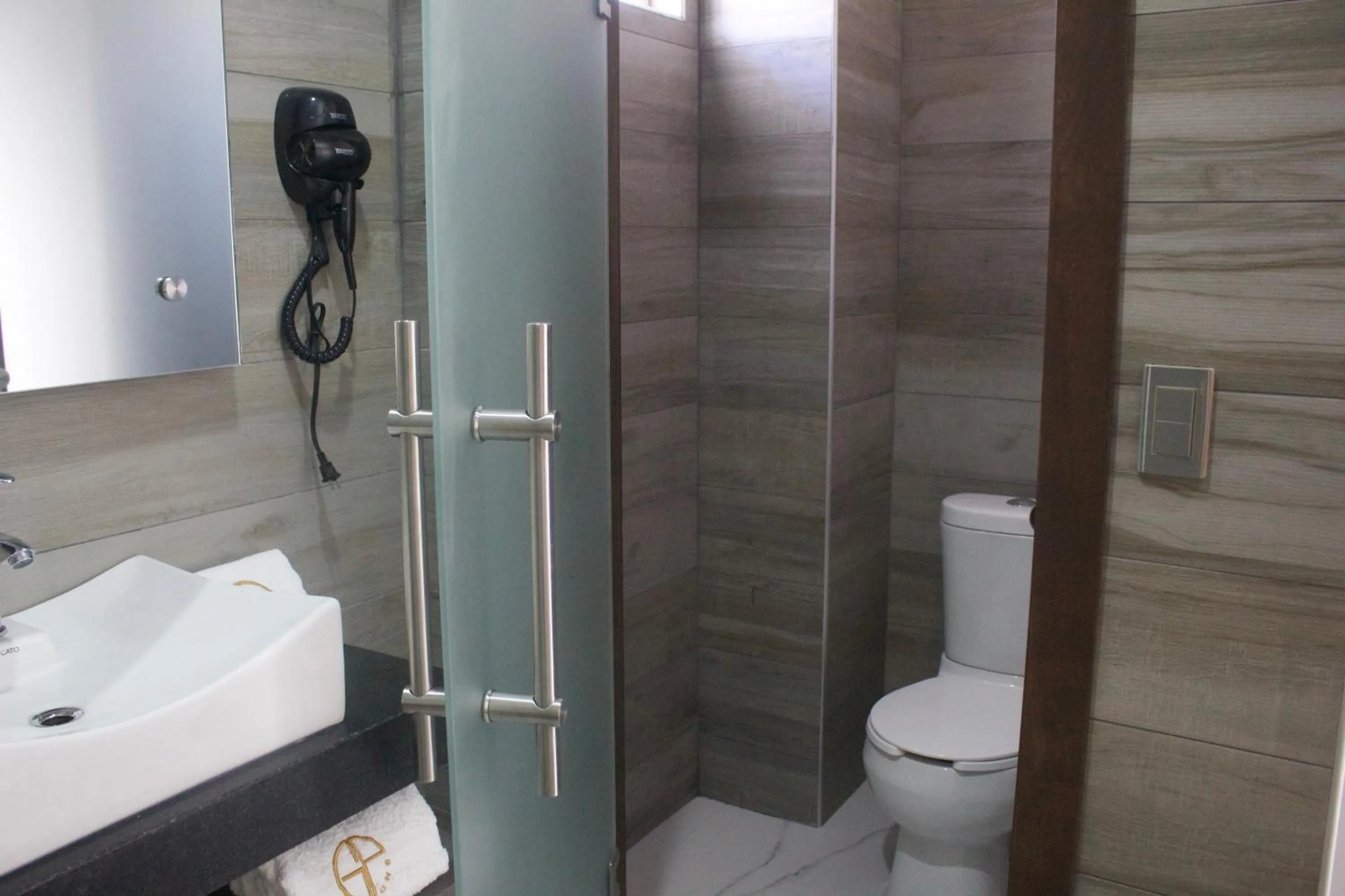 Bathroom in Hotel Grand One Plaza