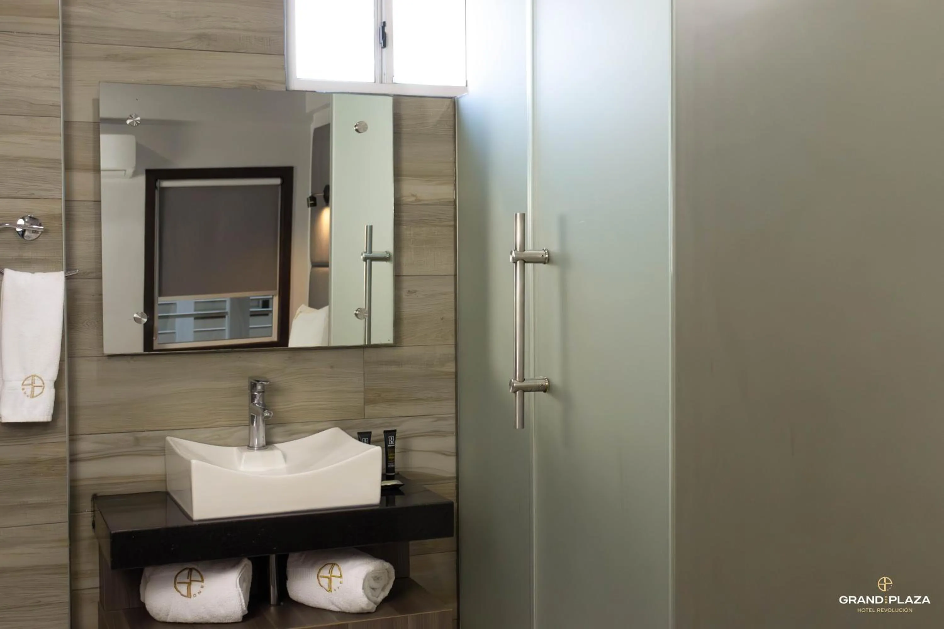 Bathroom in Hotel Grand One Plaza