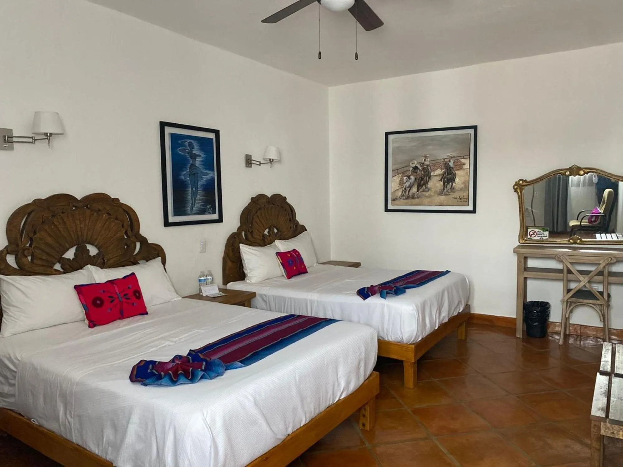 Property building, Bed in Hotel La Lejona