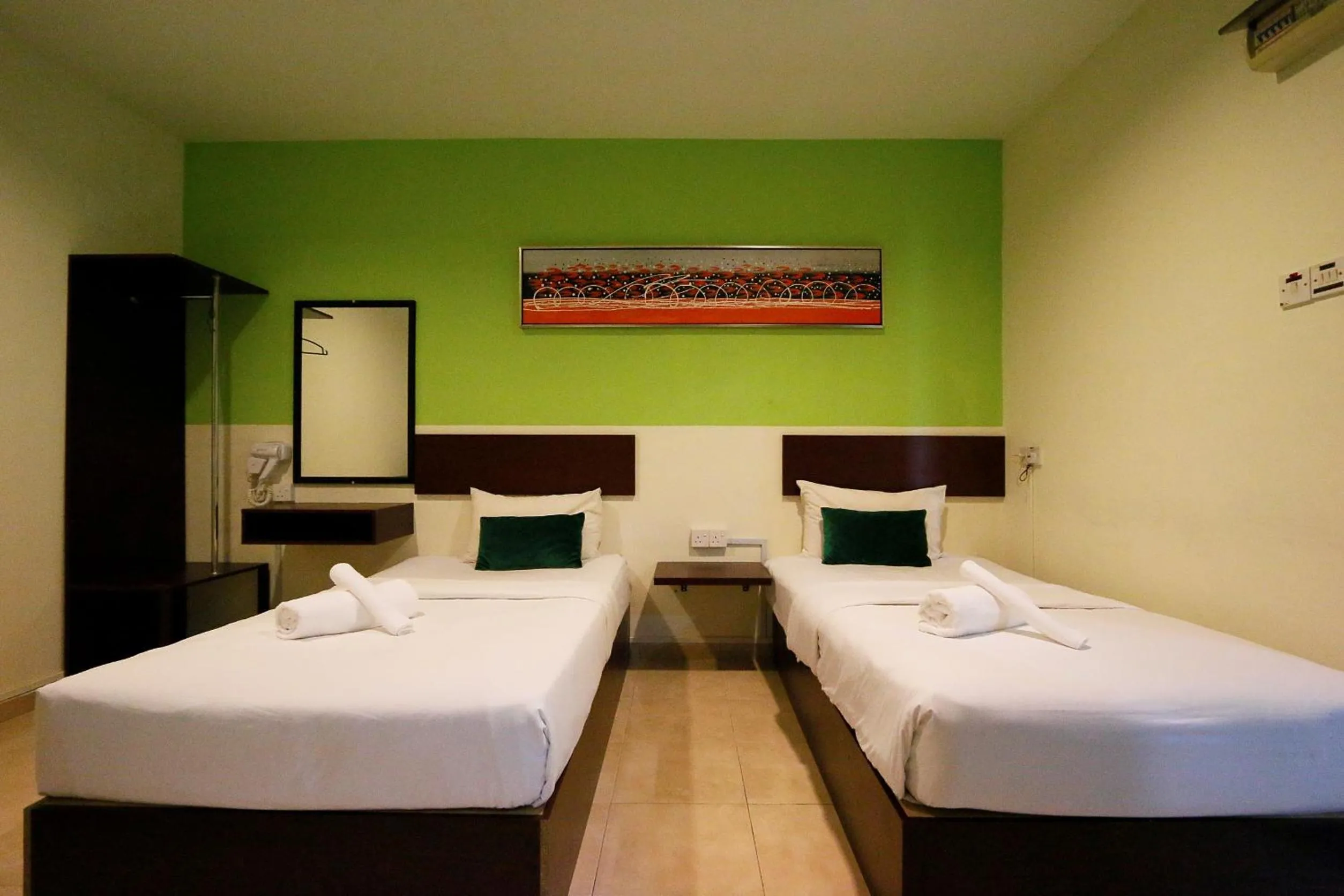 Bed in Golden Roof Hotel Falim Ipoh