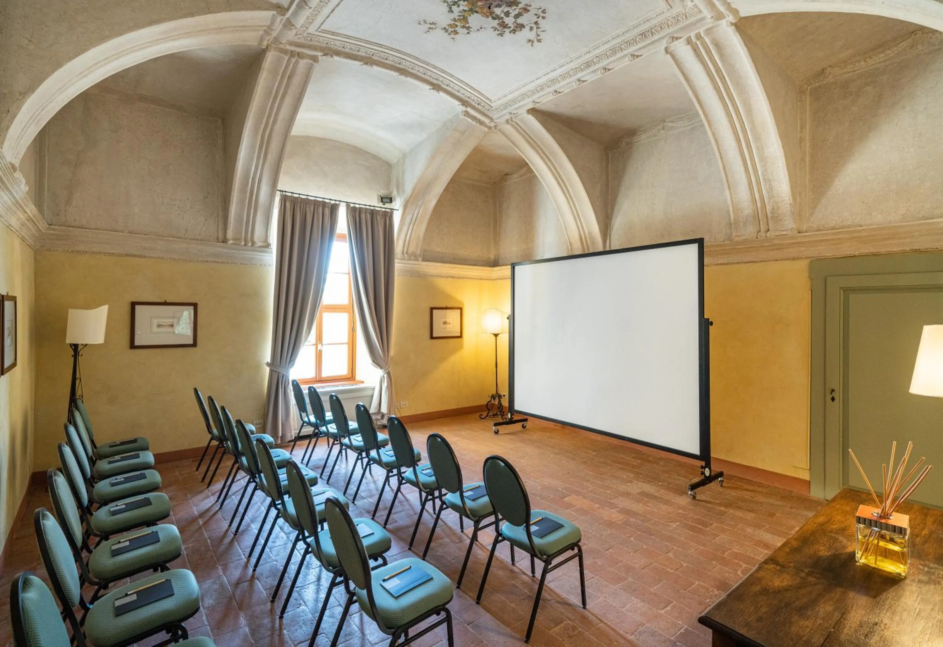 Meeting/conference room in QC Grand Hotel Villa Arzaga Garda Spa & Golf