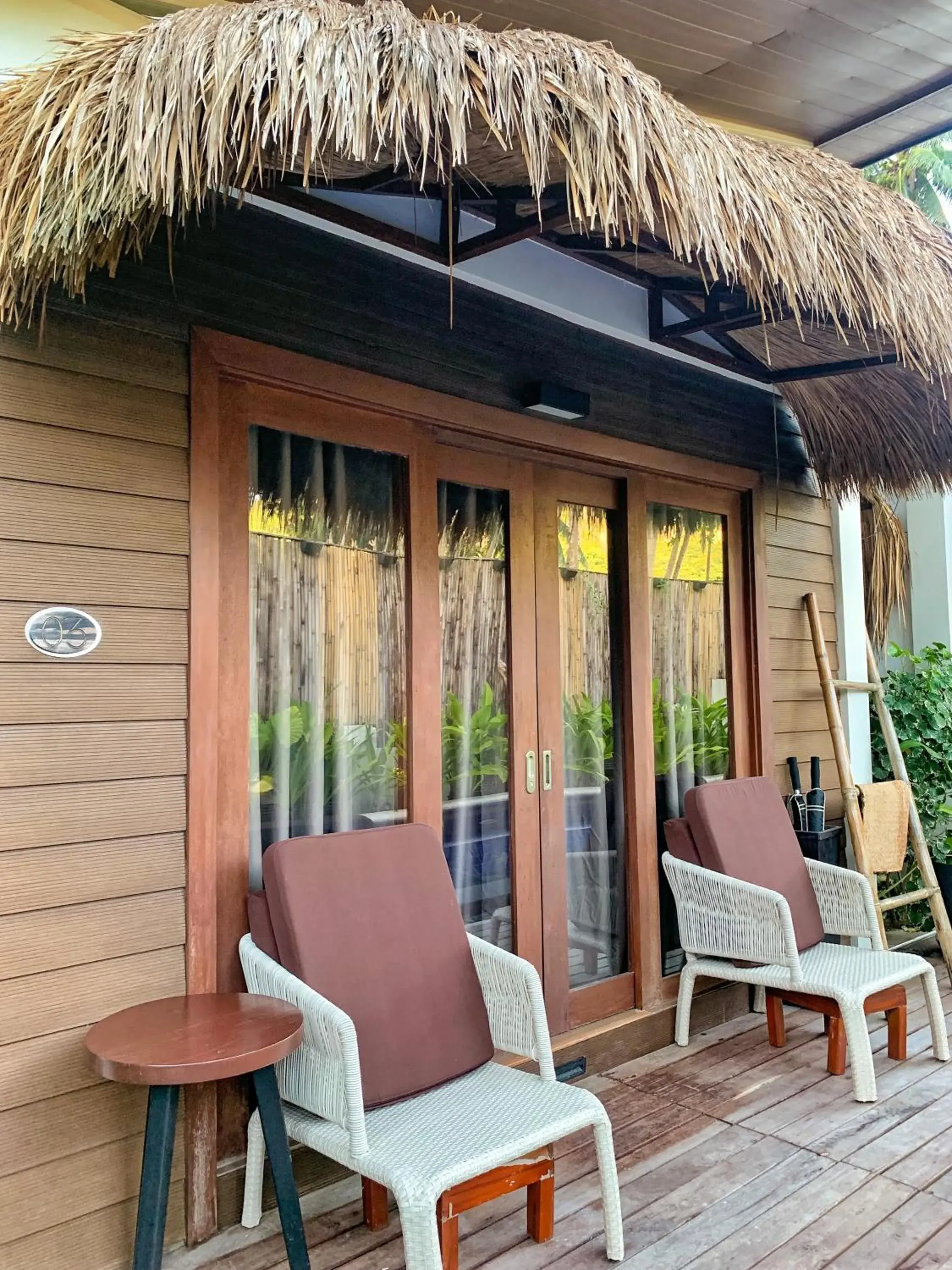 Superior Queen Room in Banig Beach Resort El Nido Superior Queen Room in Banig Beach Resort El Nido