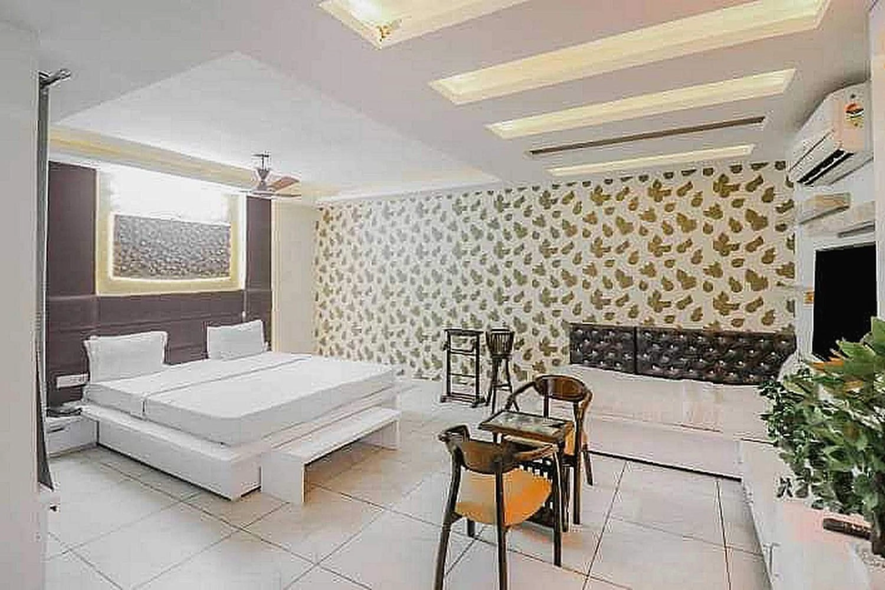 Bedroom, Bed in Super Hotel O Vivaan Residency