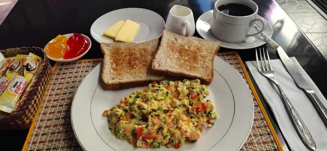 Breakfast in OCEAN LODGE