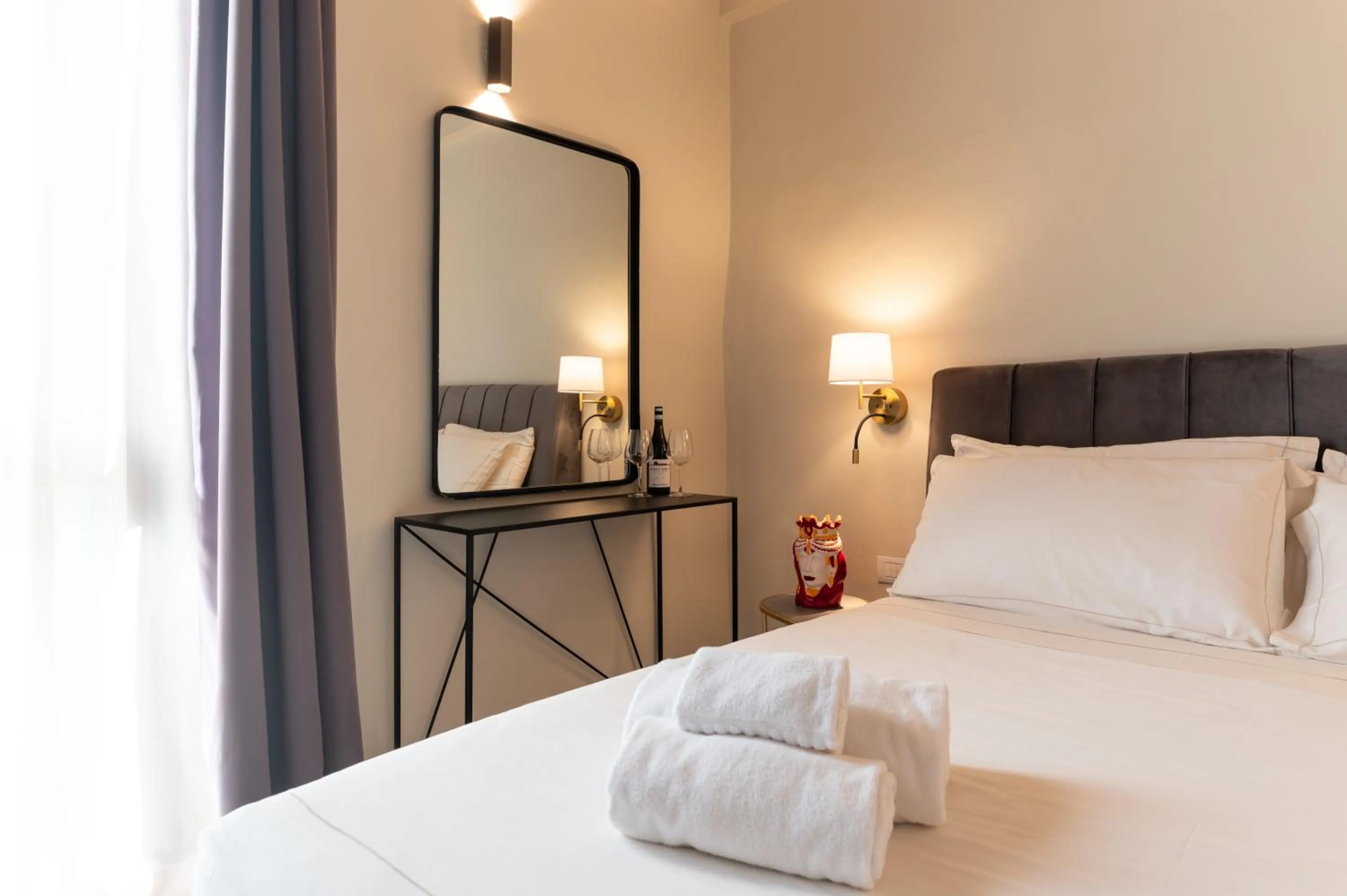 Bed in Bastione Spasimo Boutique Hotel