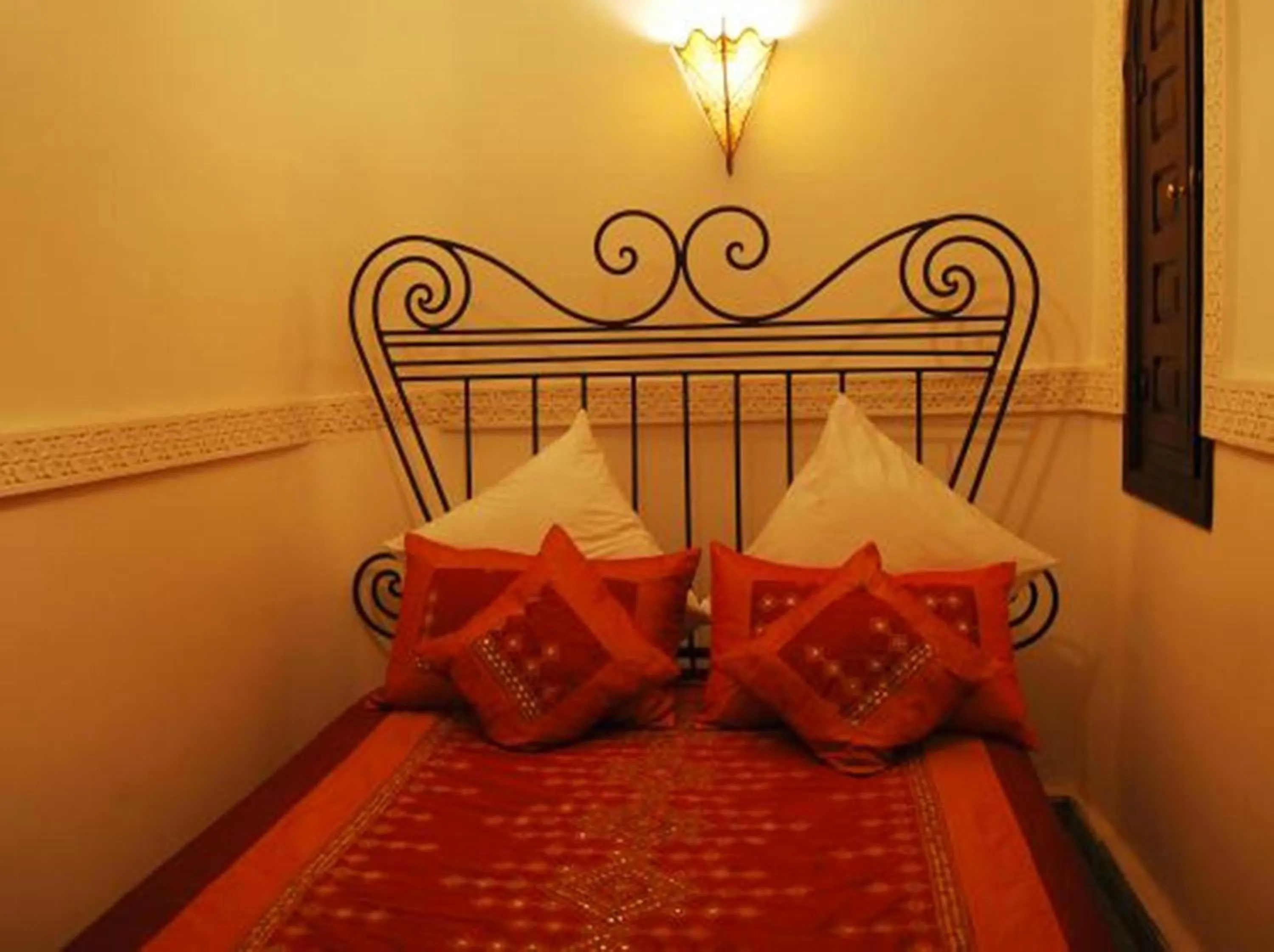 Bedroom, Bed in Riad La Perle de Marrakech