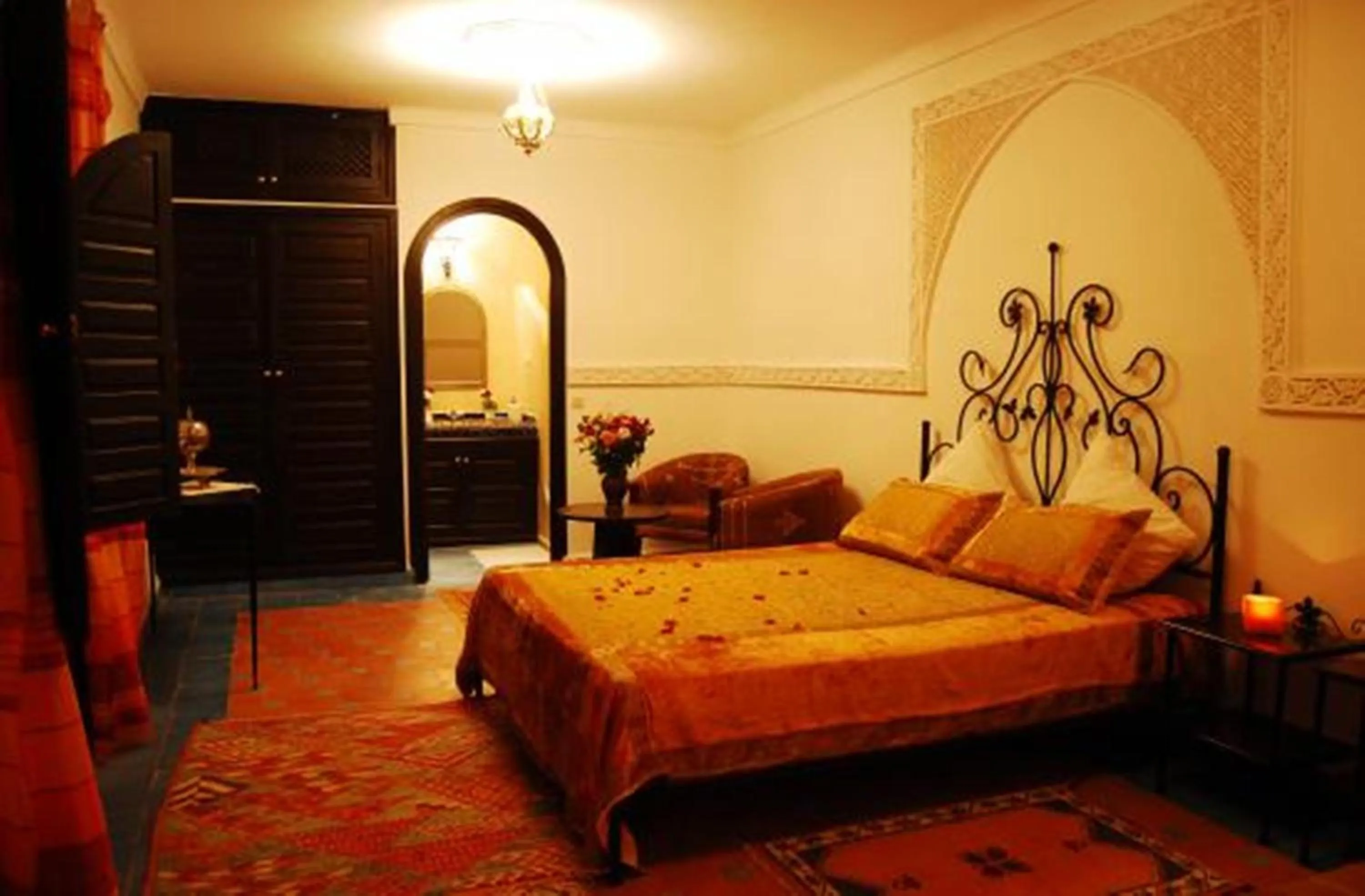 Bedroom, Bed in Riad La Perle de Marrakech