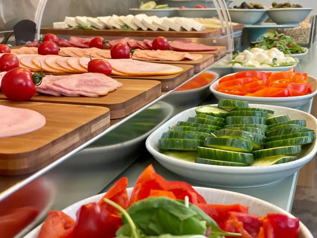 Breakfast in Design- und Kunsthotel München