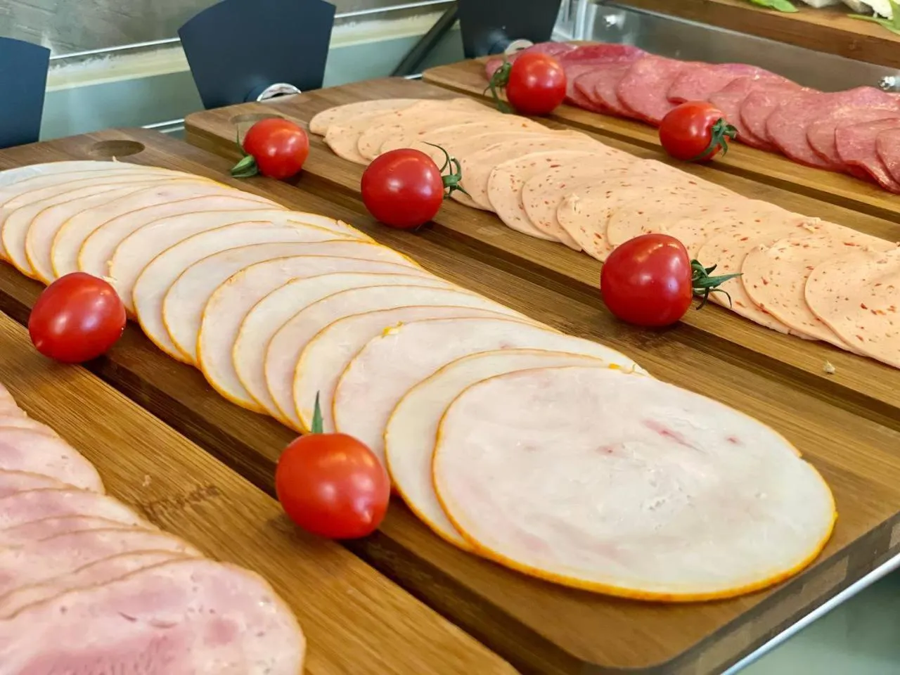 Breakfast in Design- und Kunsthotel München