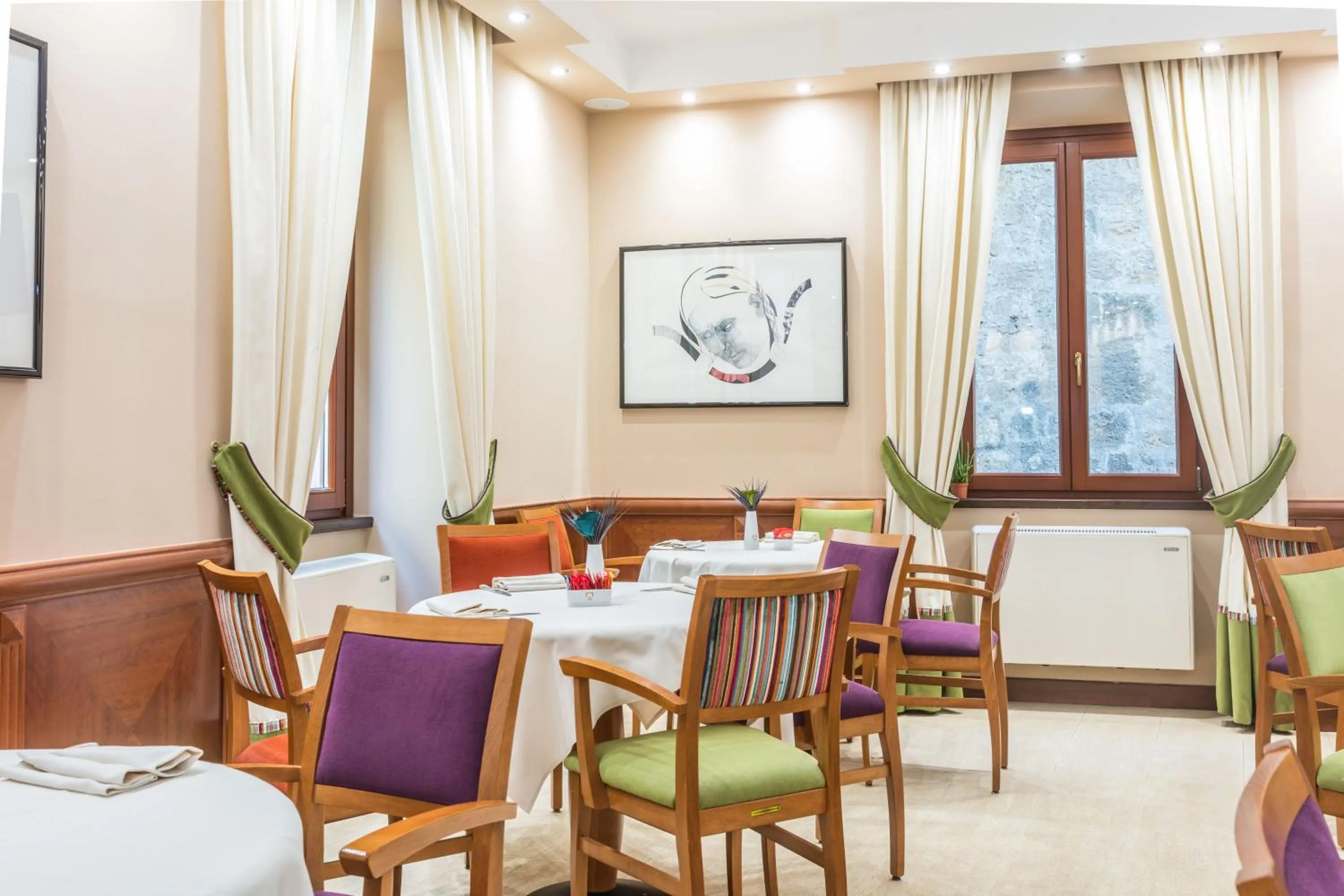 Communal lounge/ TV room in Hotel Duomo