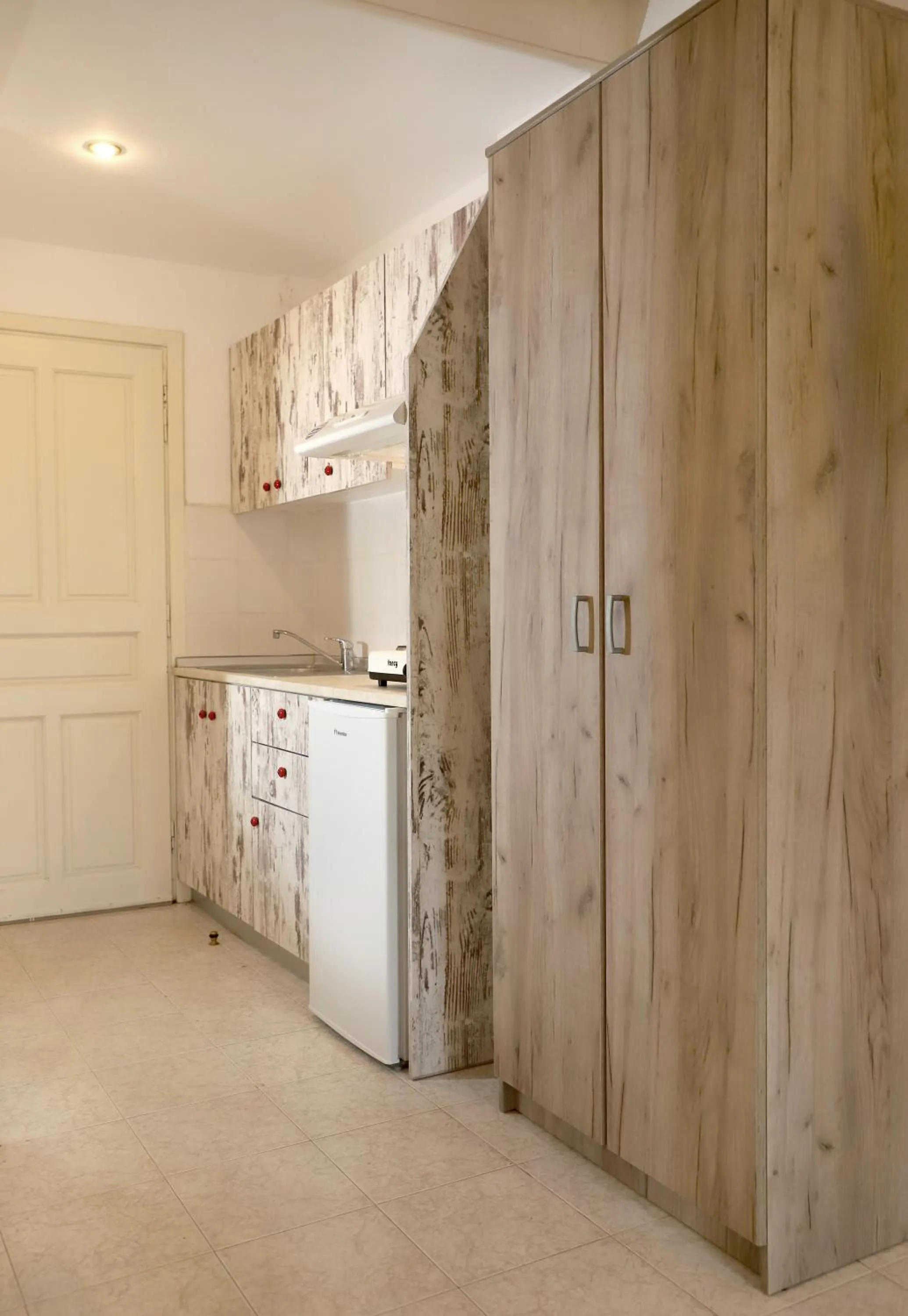 Bed in Villea Village