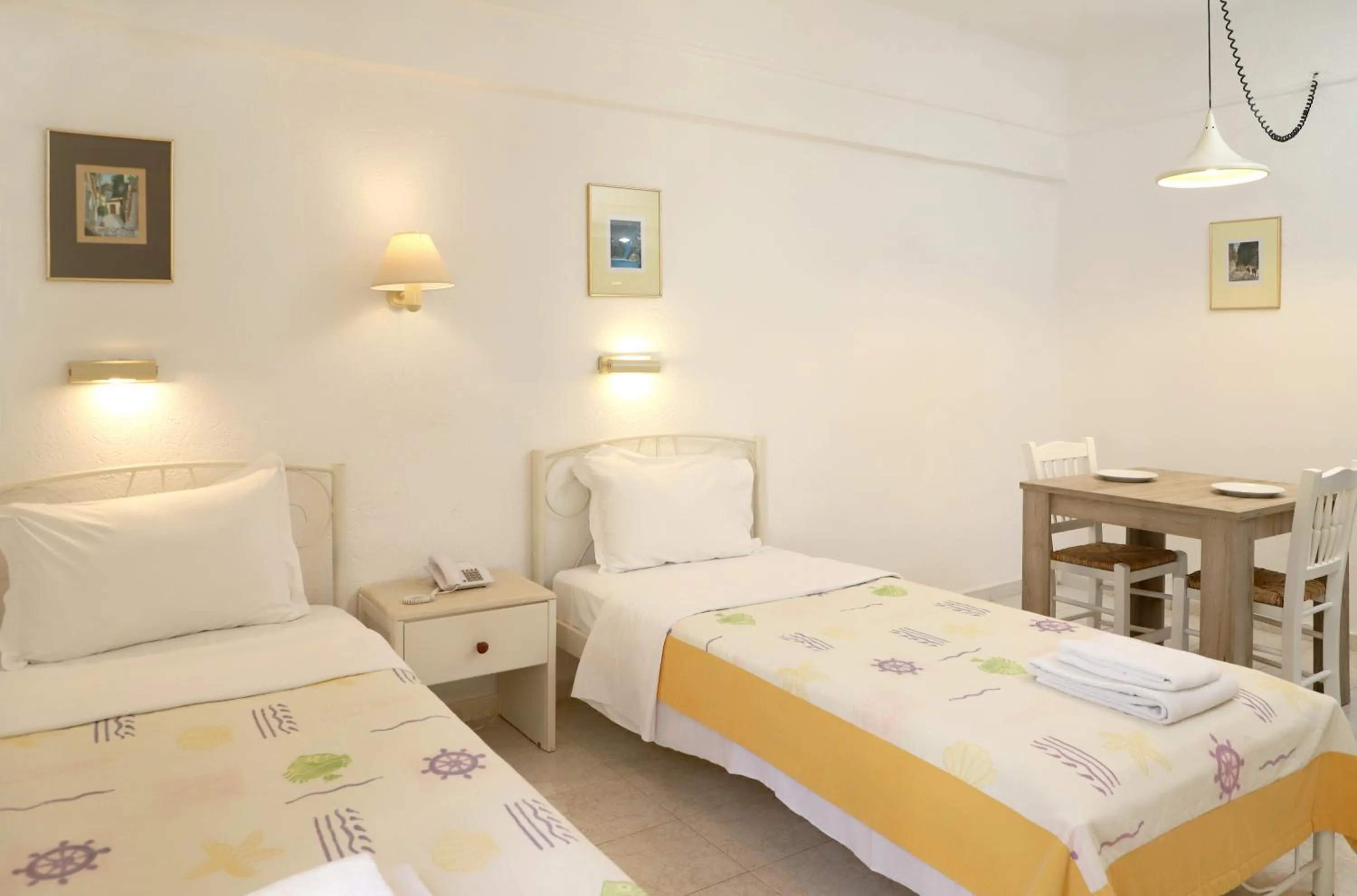 Bed in Villea Village