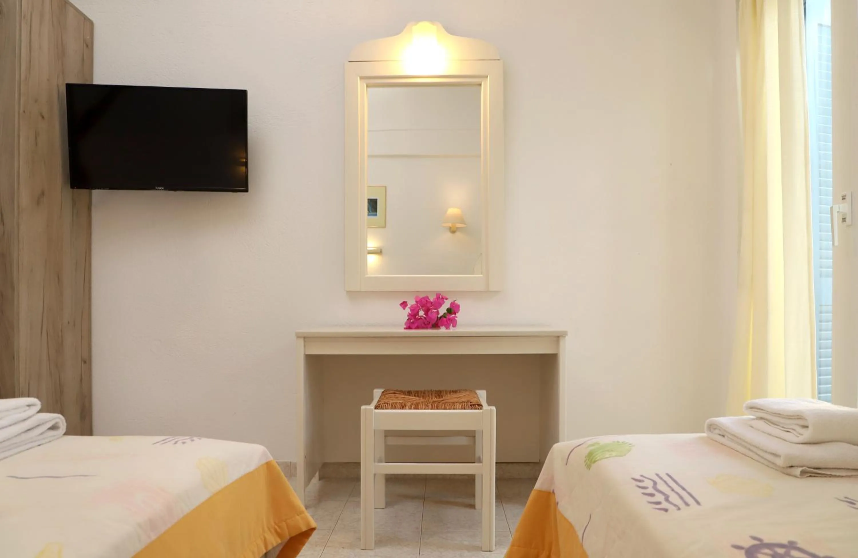 Bedroom, Bed in Villea Village