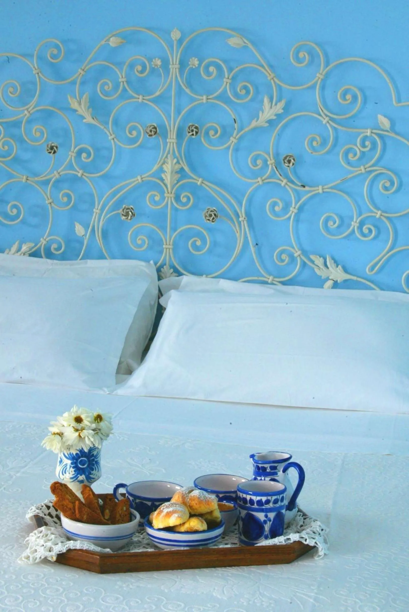 Decorative detail, Bed in Hotel Palladio