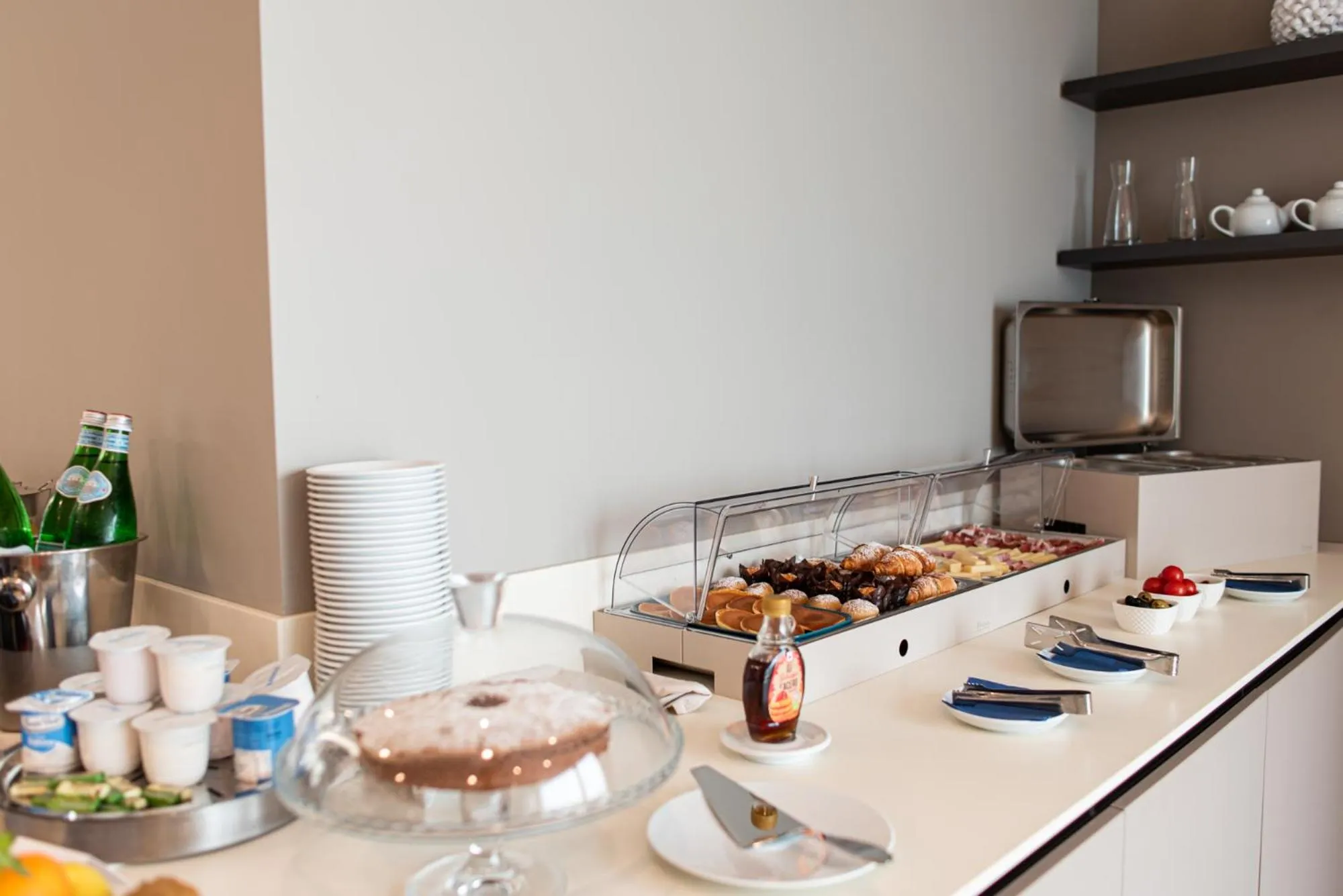 Continental breakfast in Sestante Marina Motel