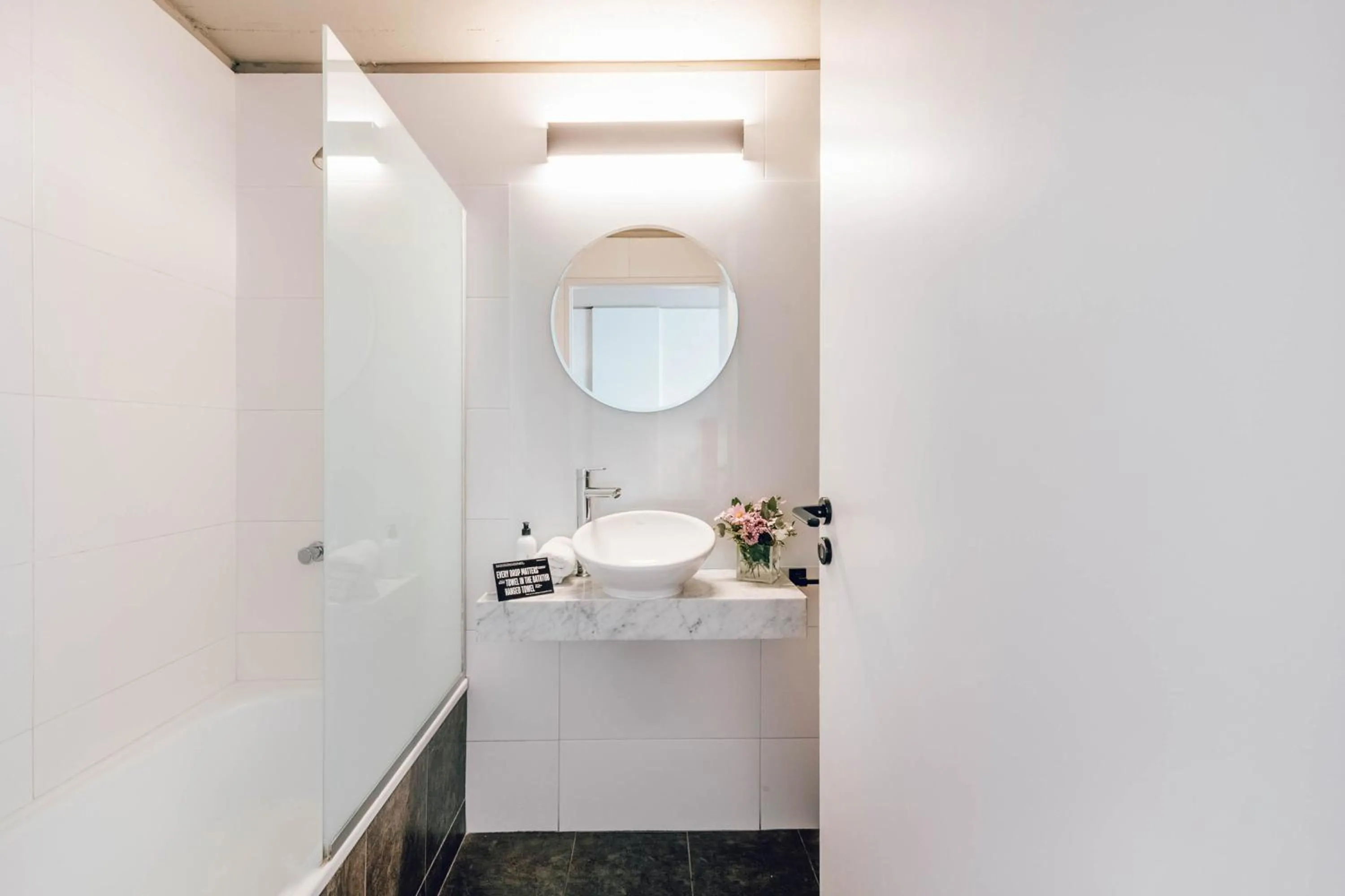 Bathroom in Top Rentals Montañeses