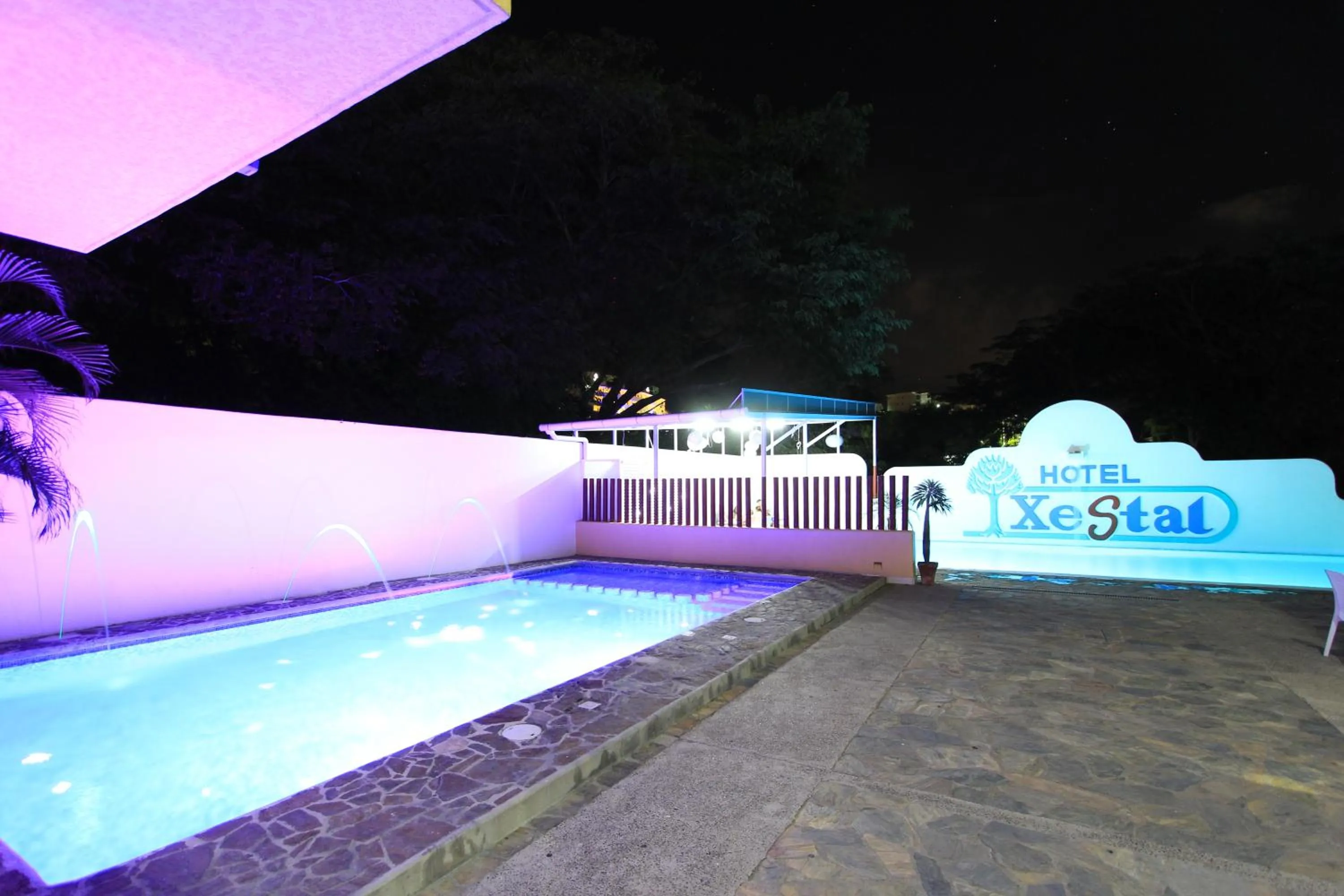 Night in Hotel Xestal