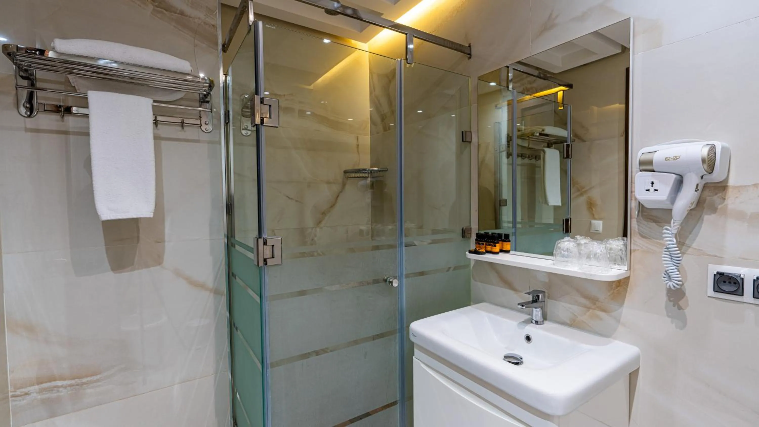 MIRANDA HOTEL - Tanger