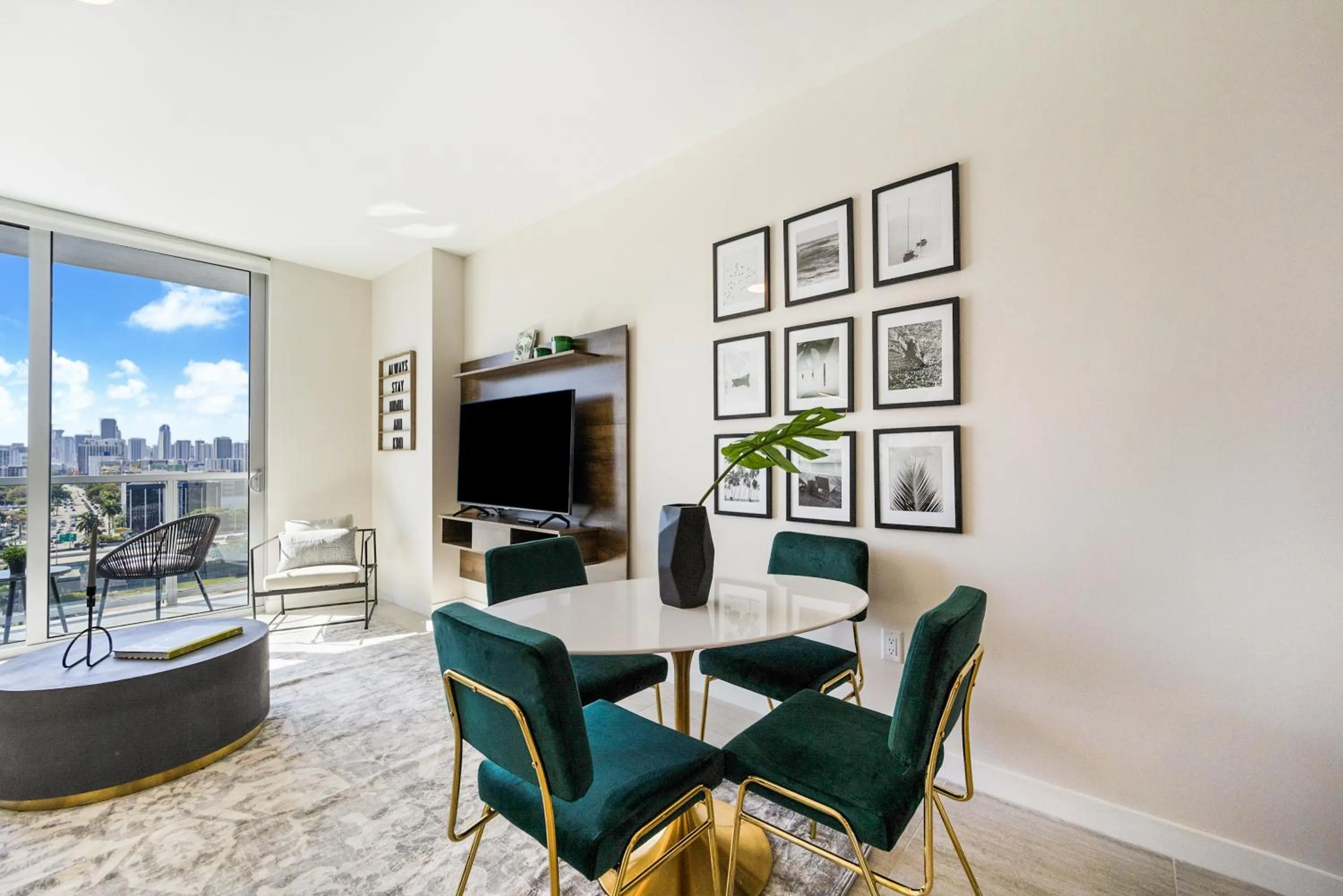 Seating area in Nomada Destination Residences - Quadro