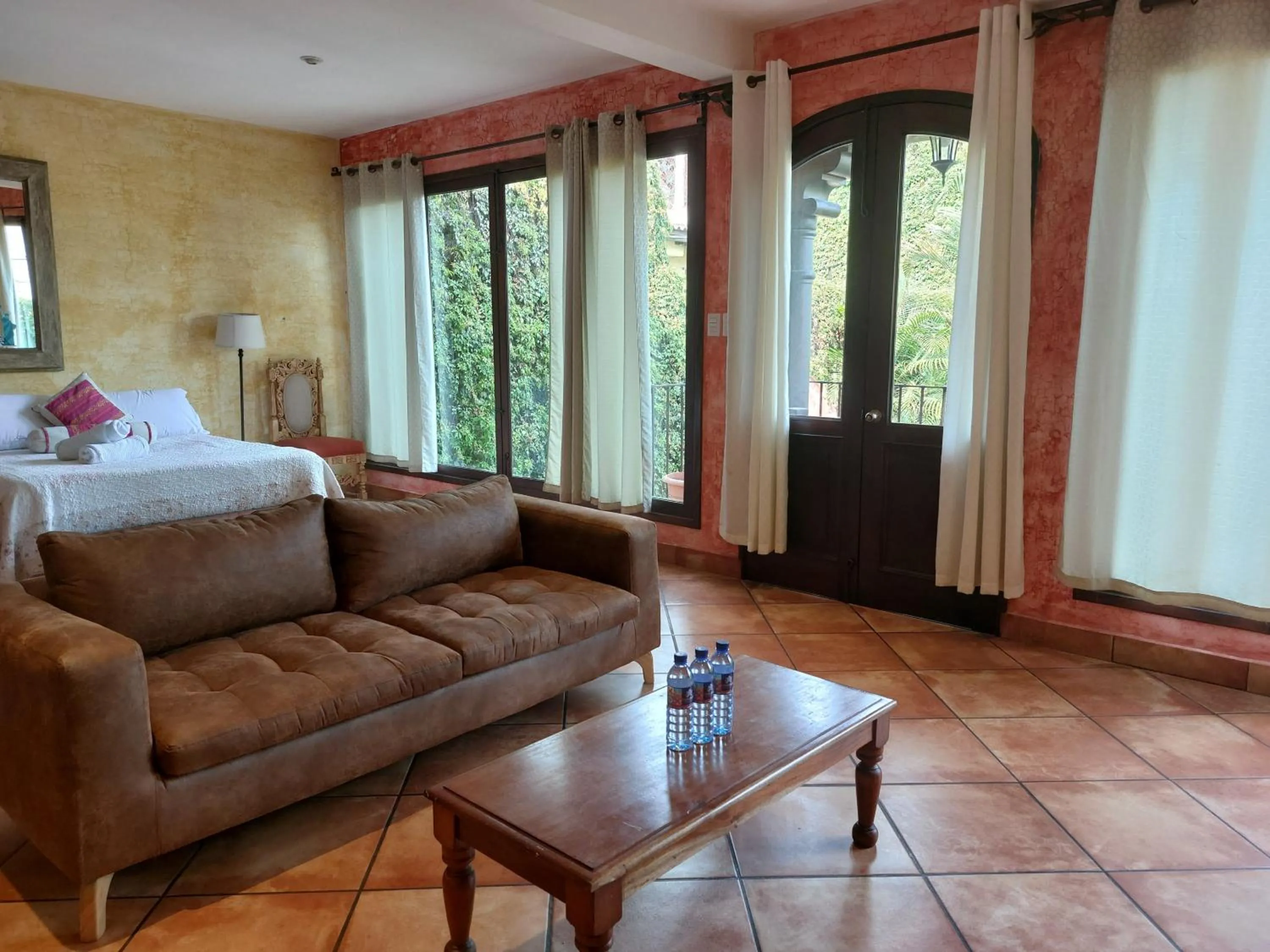 Bedroom, Bed in Casa Mia Hotel