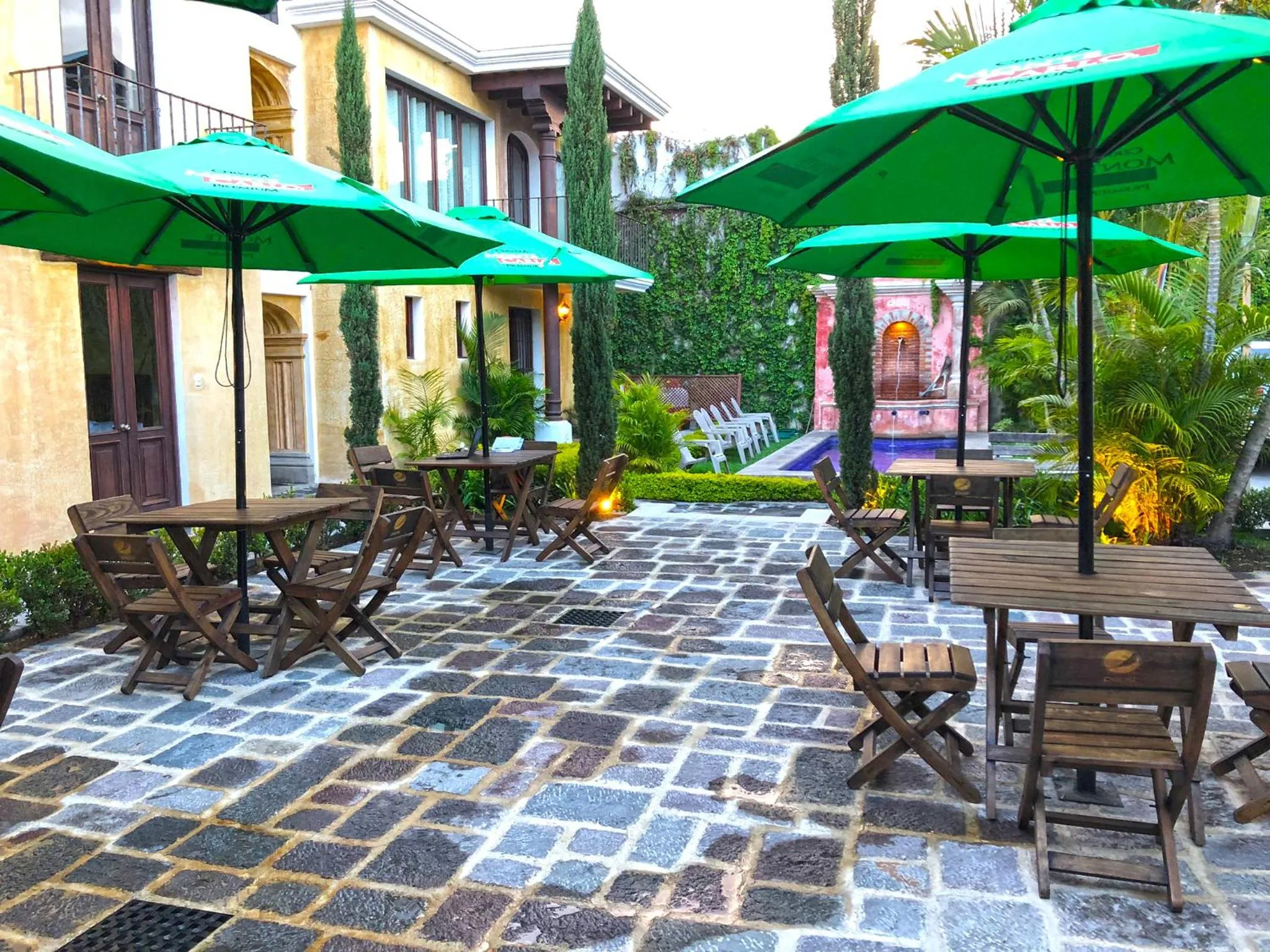 Patio in Casa Mia Hotel