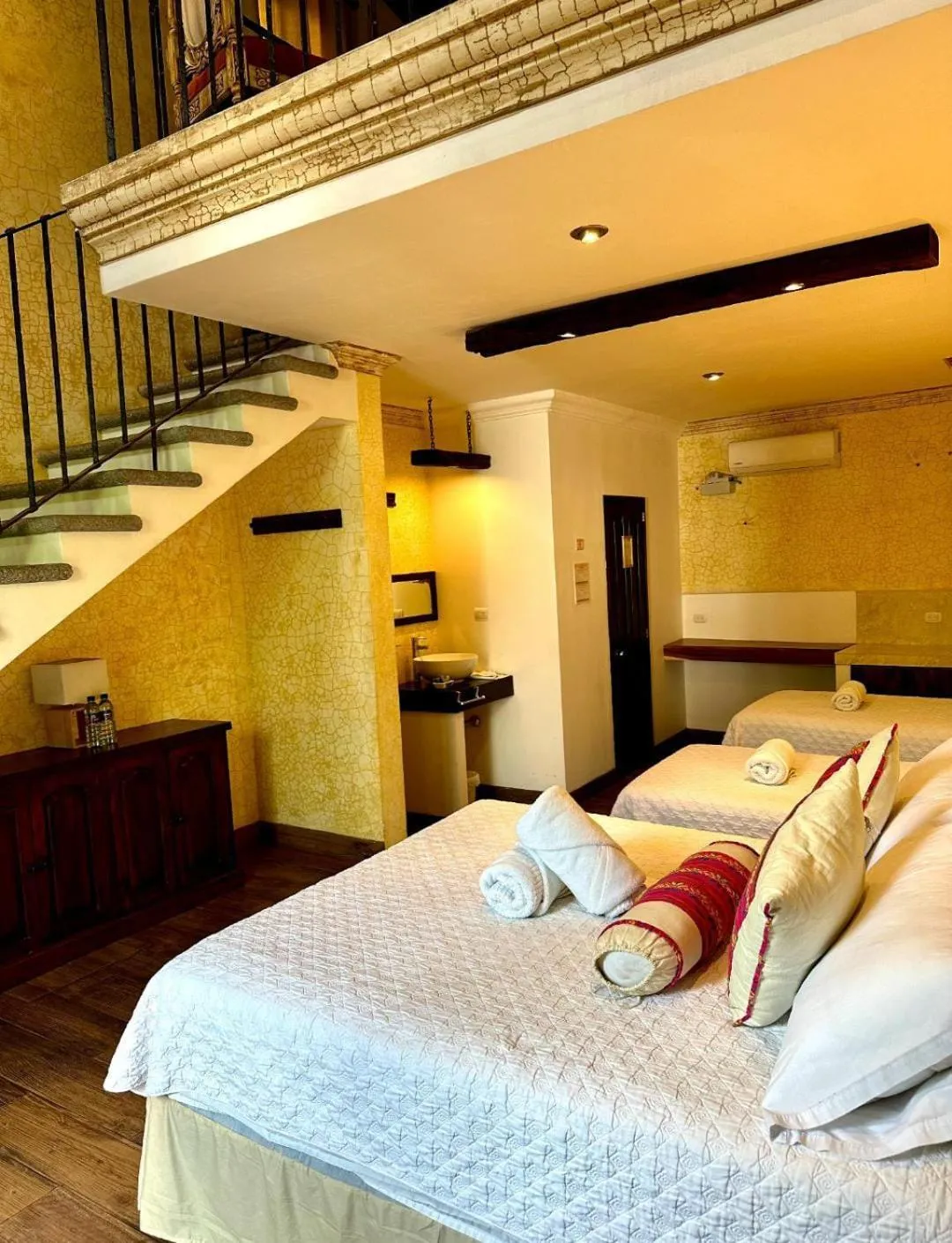 Bed in Casa Mia Hotel