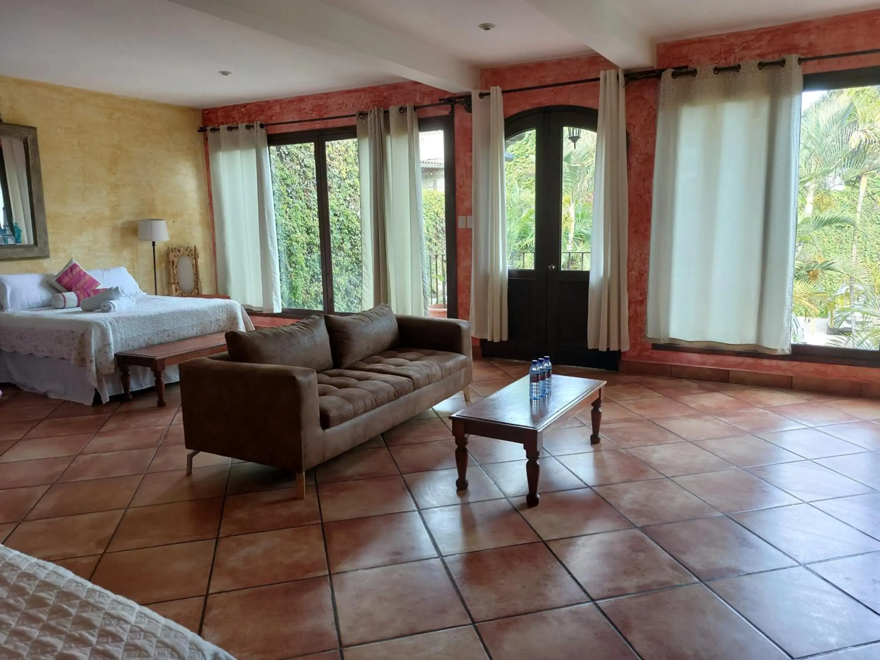 Superior Family Room in Casa Mia Hotel Superior Family Room in Casa Mia Hotel