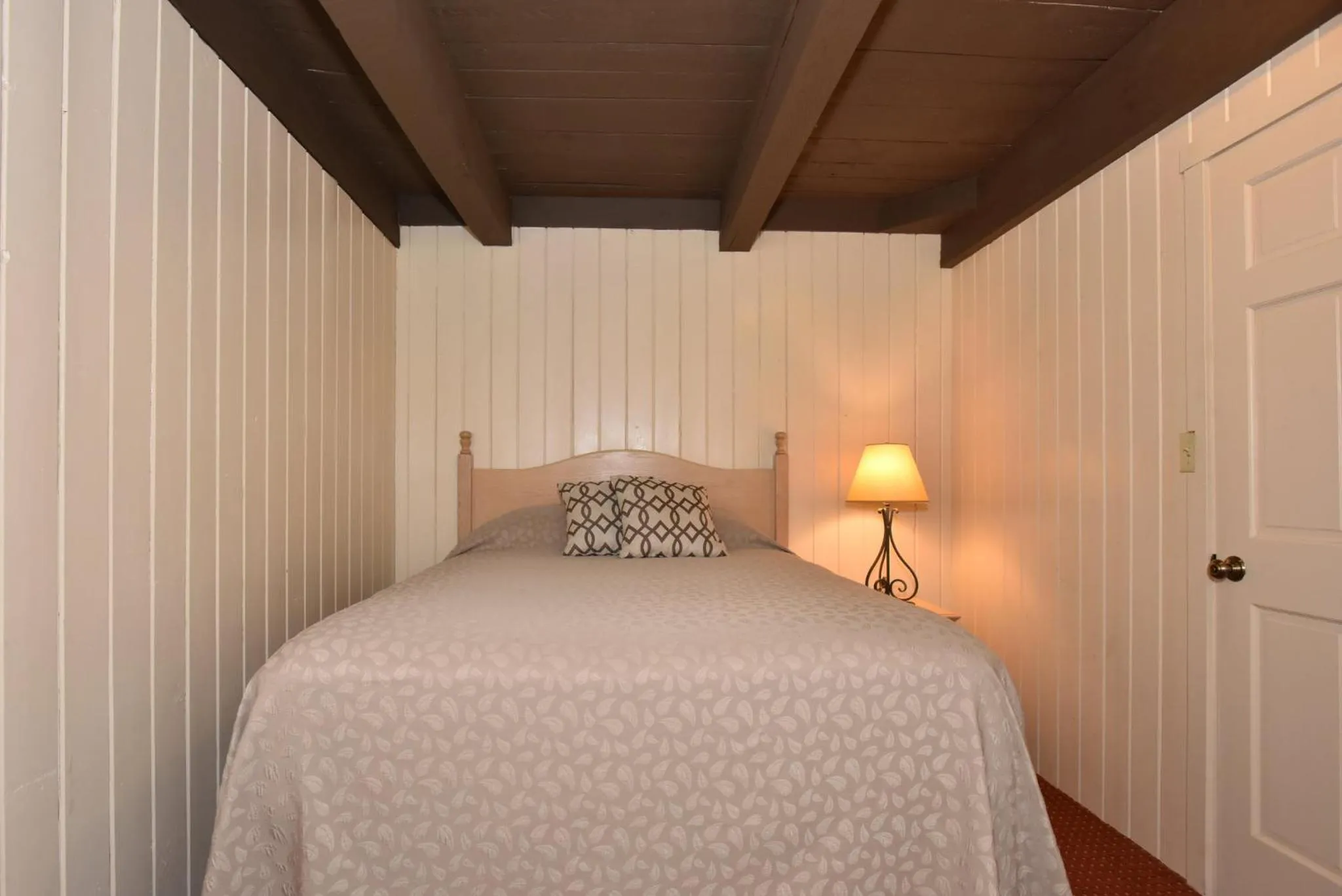 Photo of the whole room, Bed in Seven Springs Resort Properties by Vail Resorts