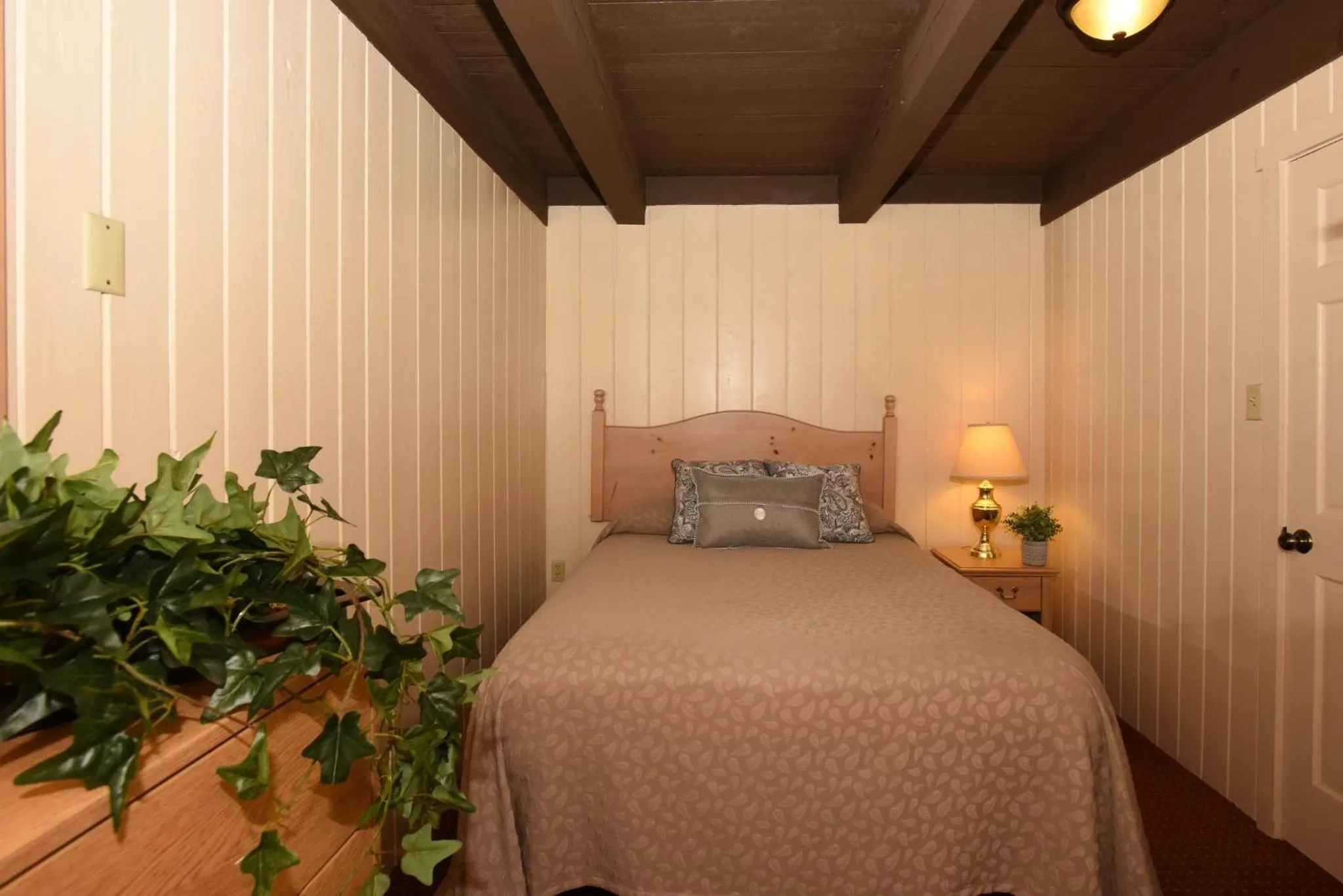 Photo of the whole room, Bed in Seven Springs Resort Properties by Vail Resorts