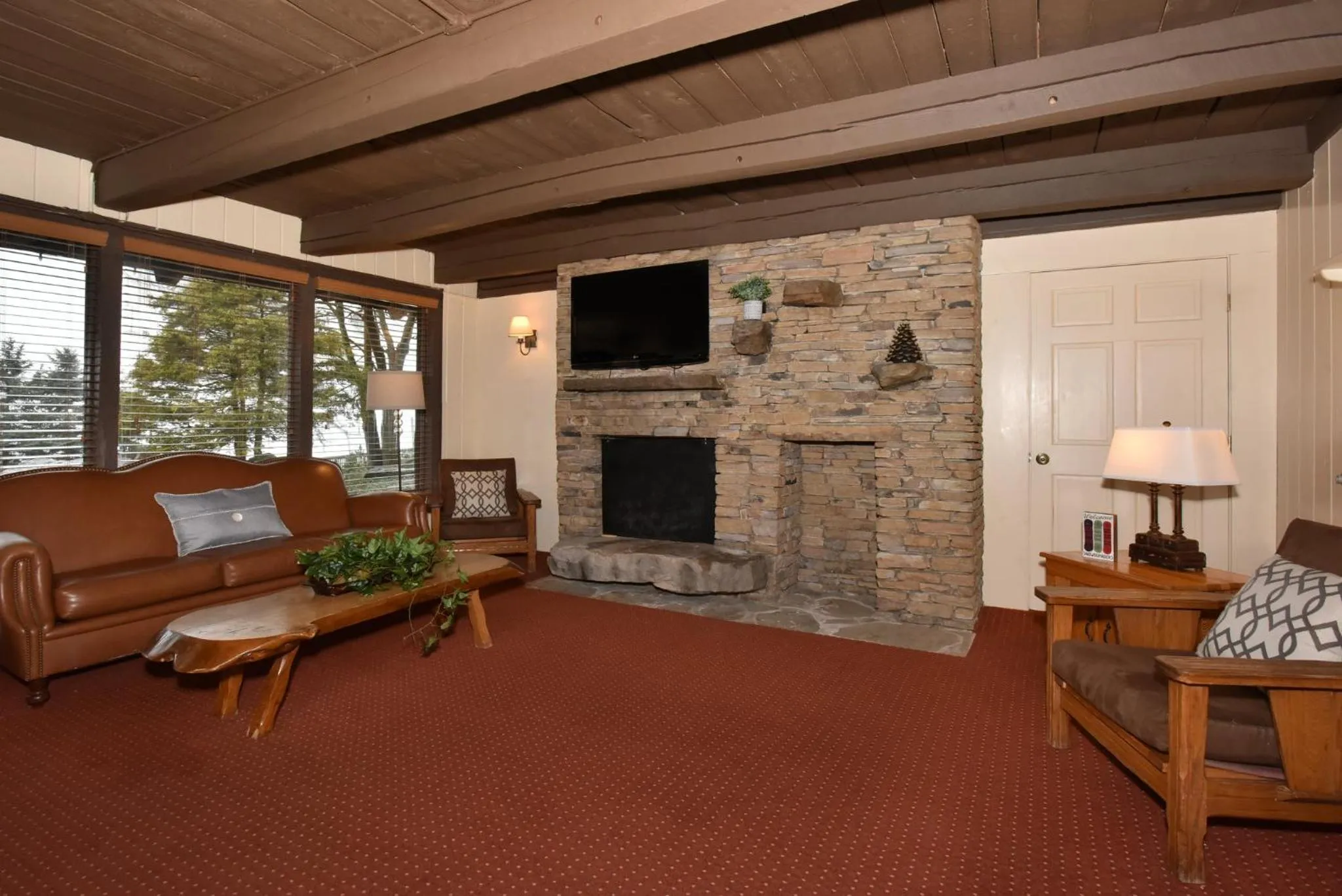 Living room in Seven Springs Resort Properties by Vail Resorts