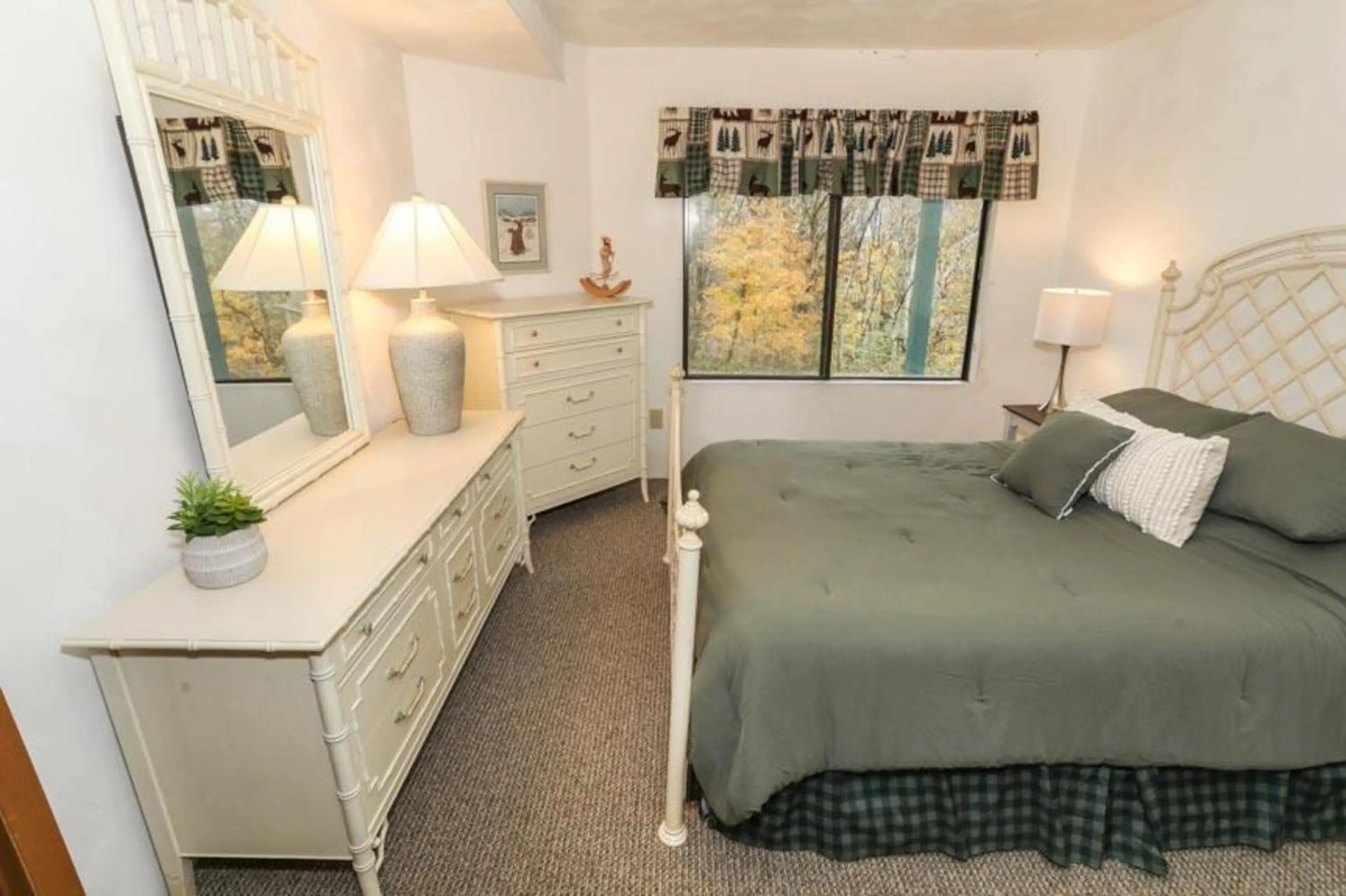 Bed in Seven Springs Resort Properties by Vail Resorts