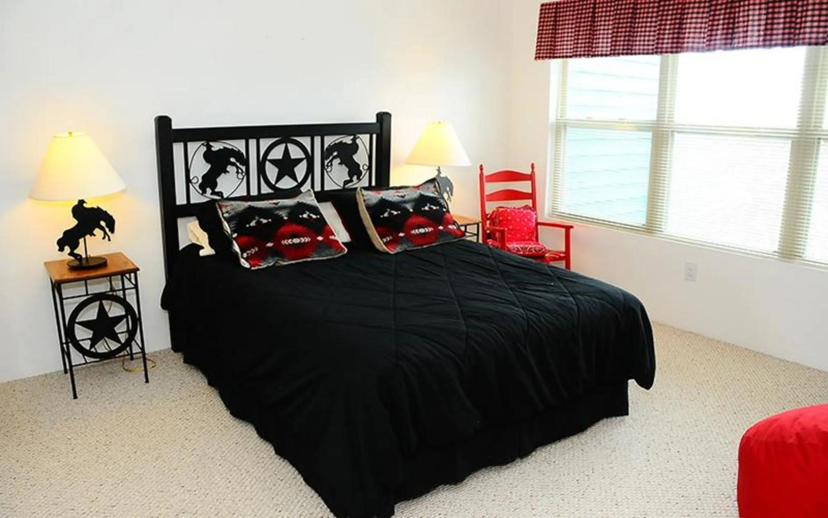 Bed in Seven Springs Resort Properties by Vail Resorts