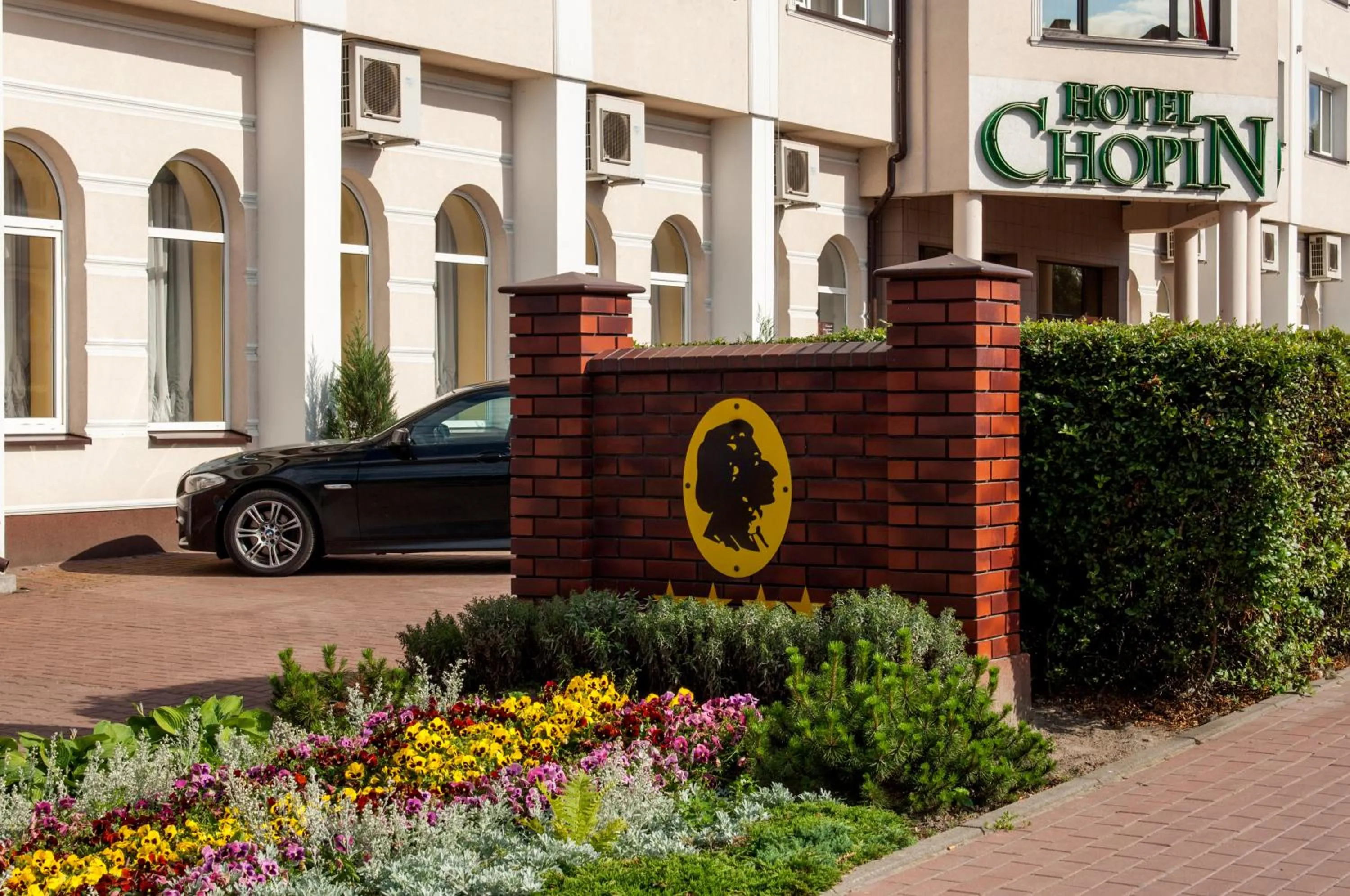 Property building in Hotel Chopin Business&SPA
