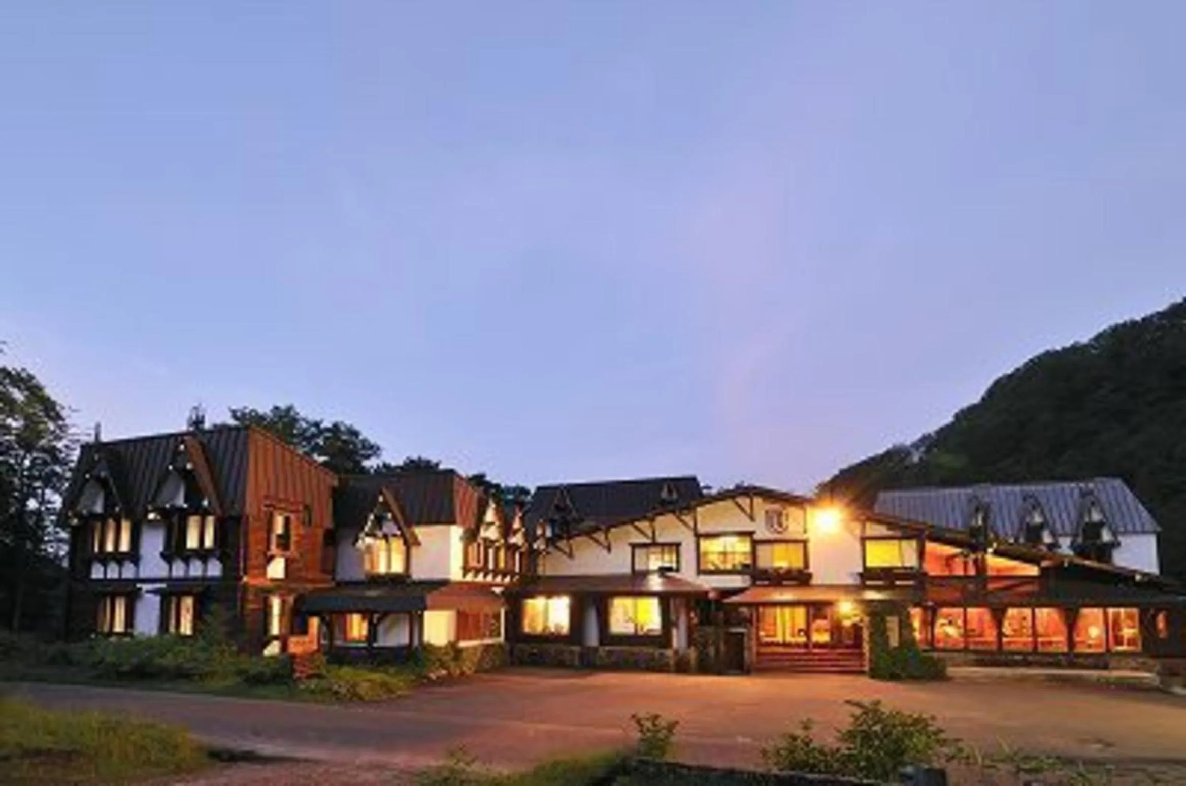 Property building in Tsubame Highland Lodge燕ハイランドロッジ