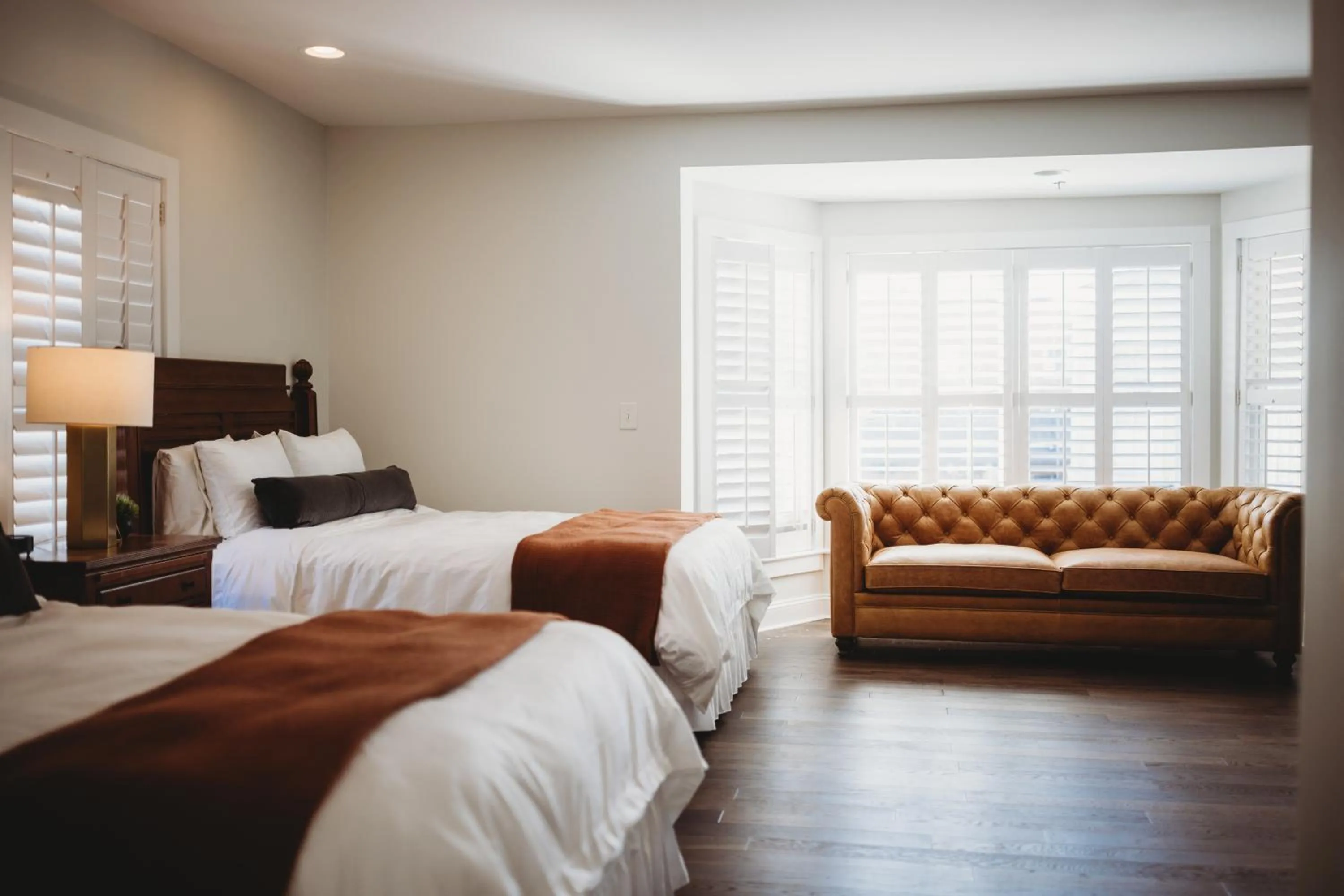 Bed in The Jefferson Inn