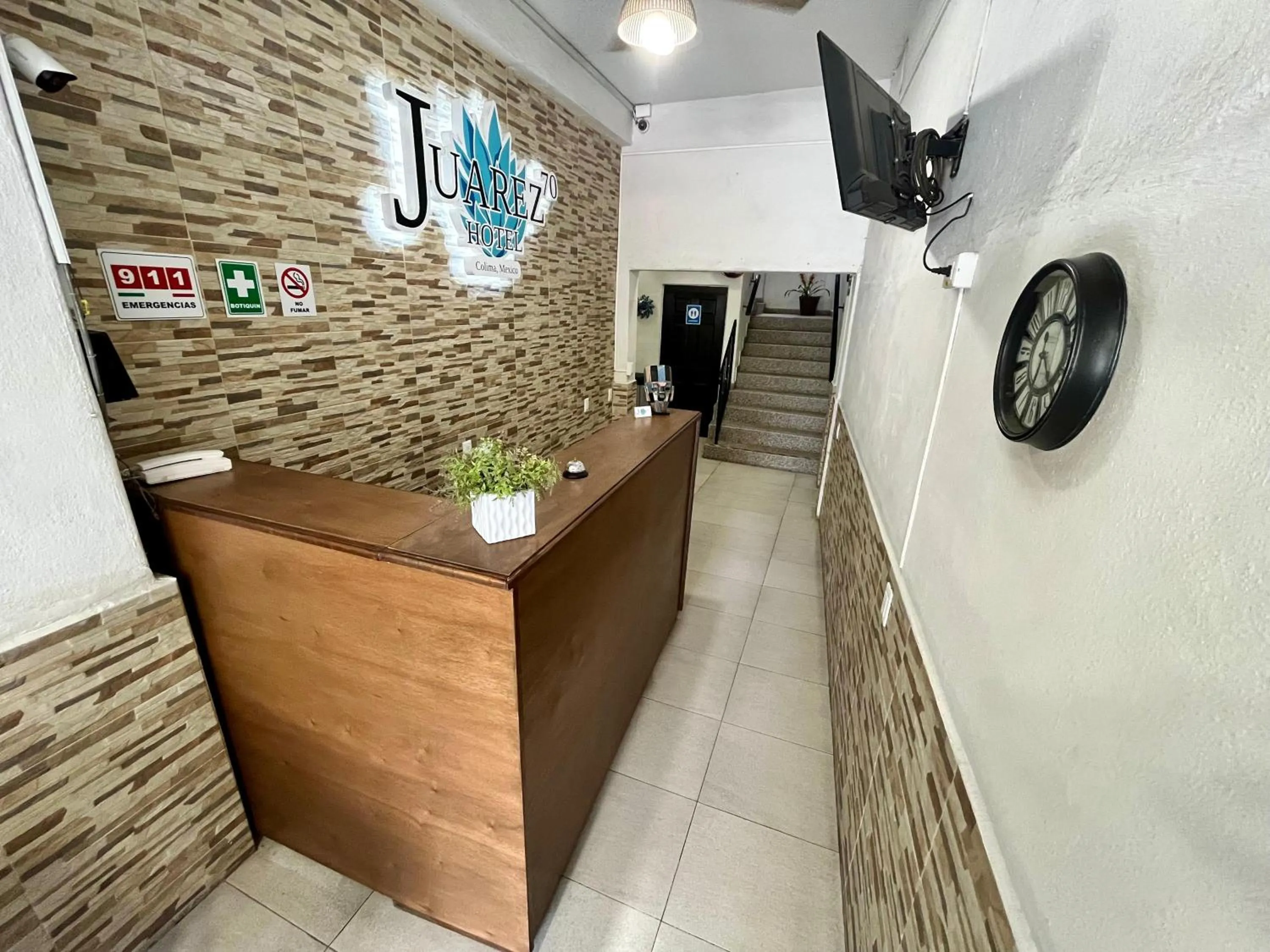 Lobby or reception in Hotel Juarez 70